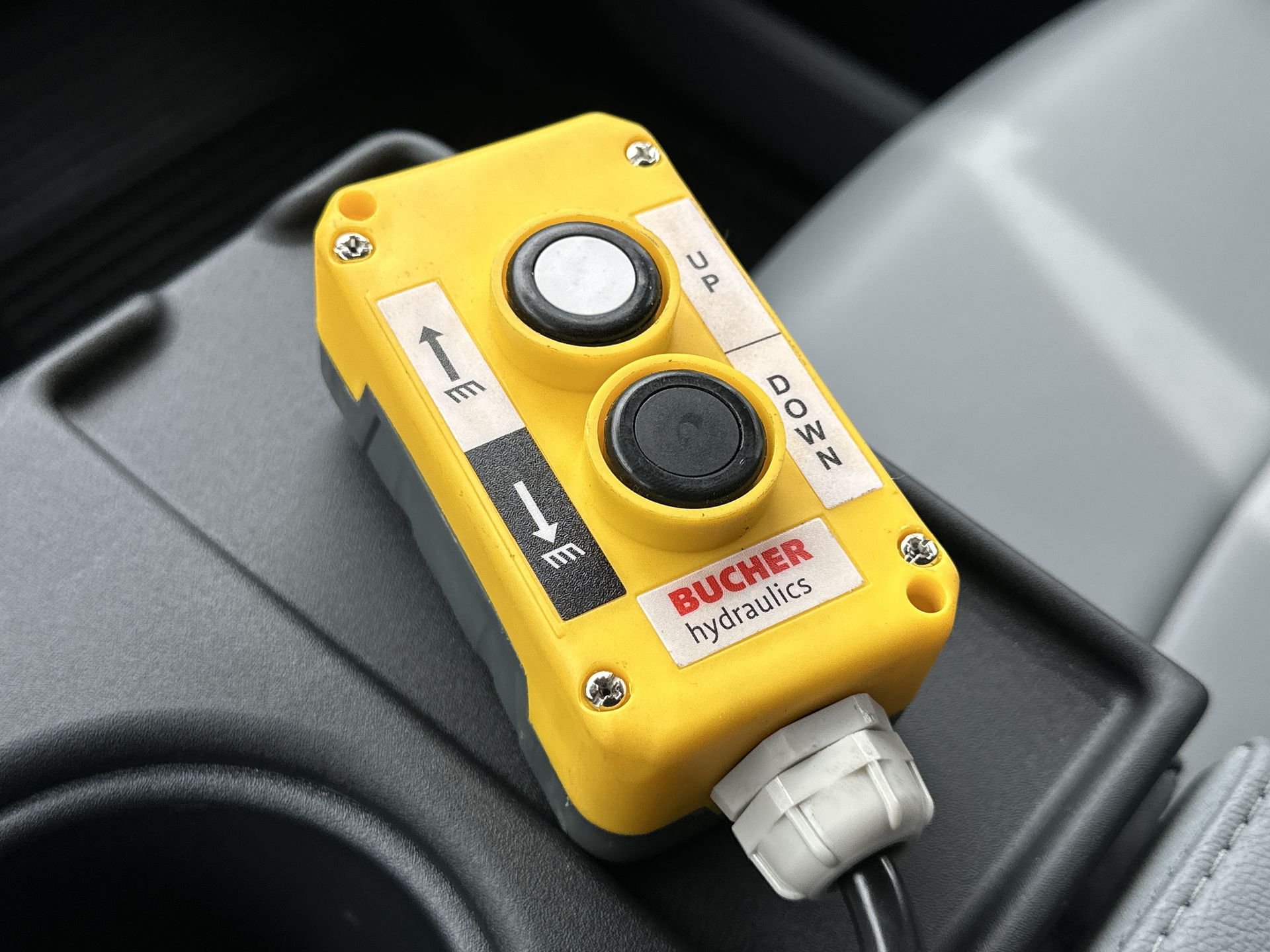 Thumbnail: 2025 Ford Econoline - 16