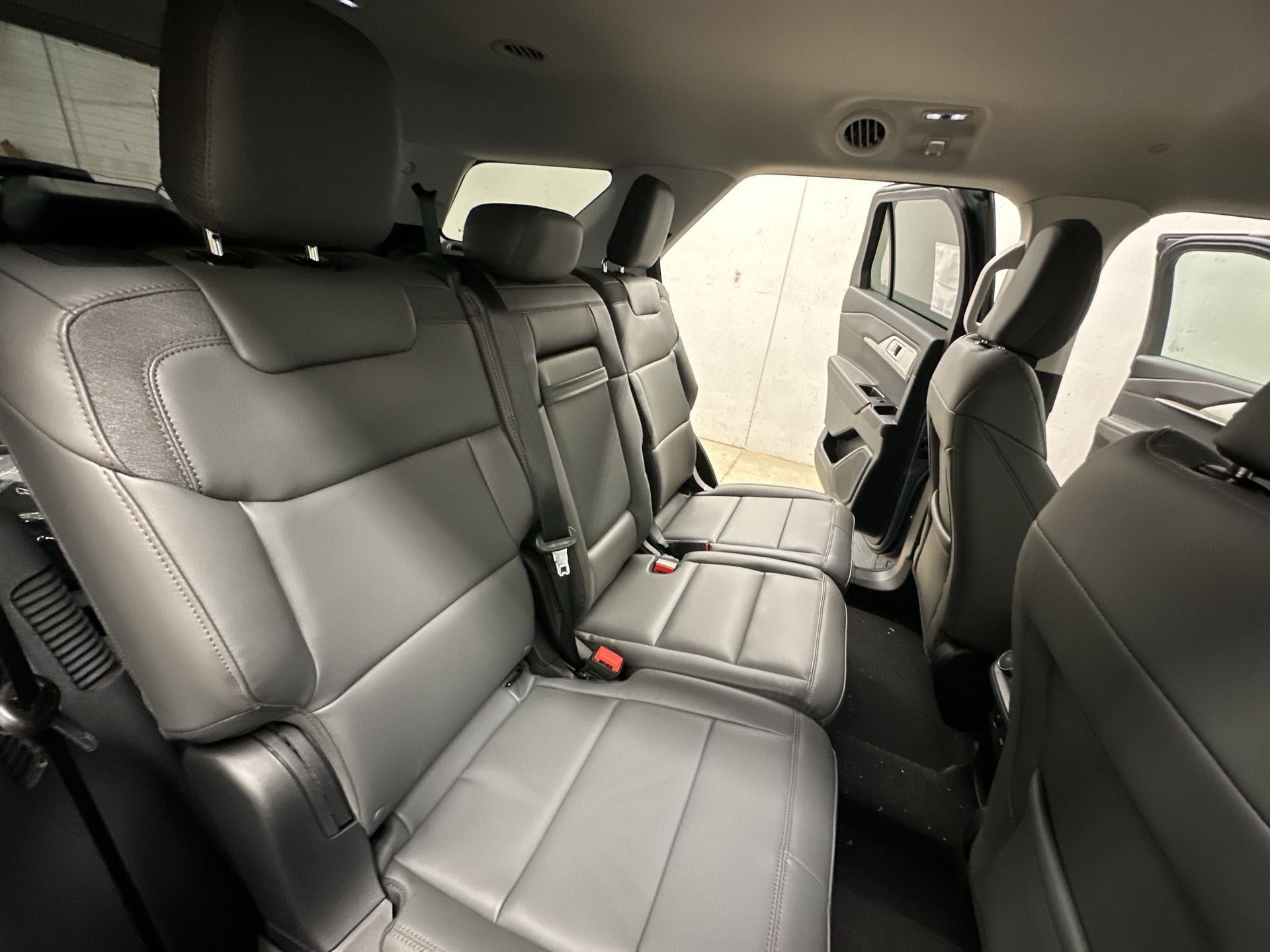 Thumbnail: 2026 Ford Explorer - 23