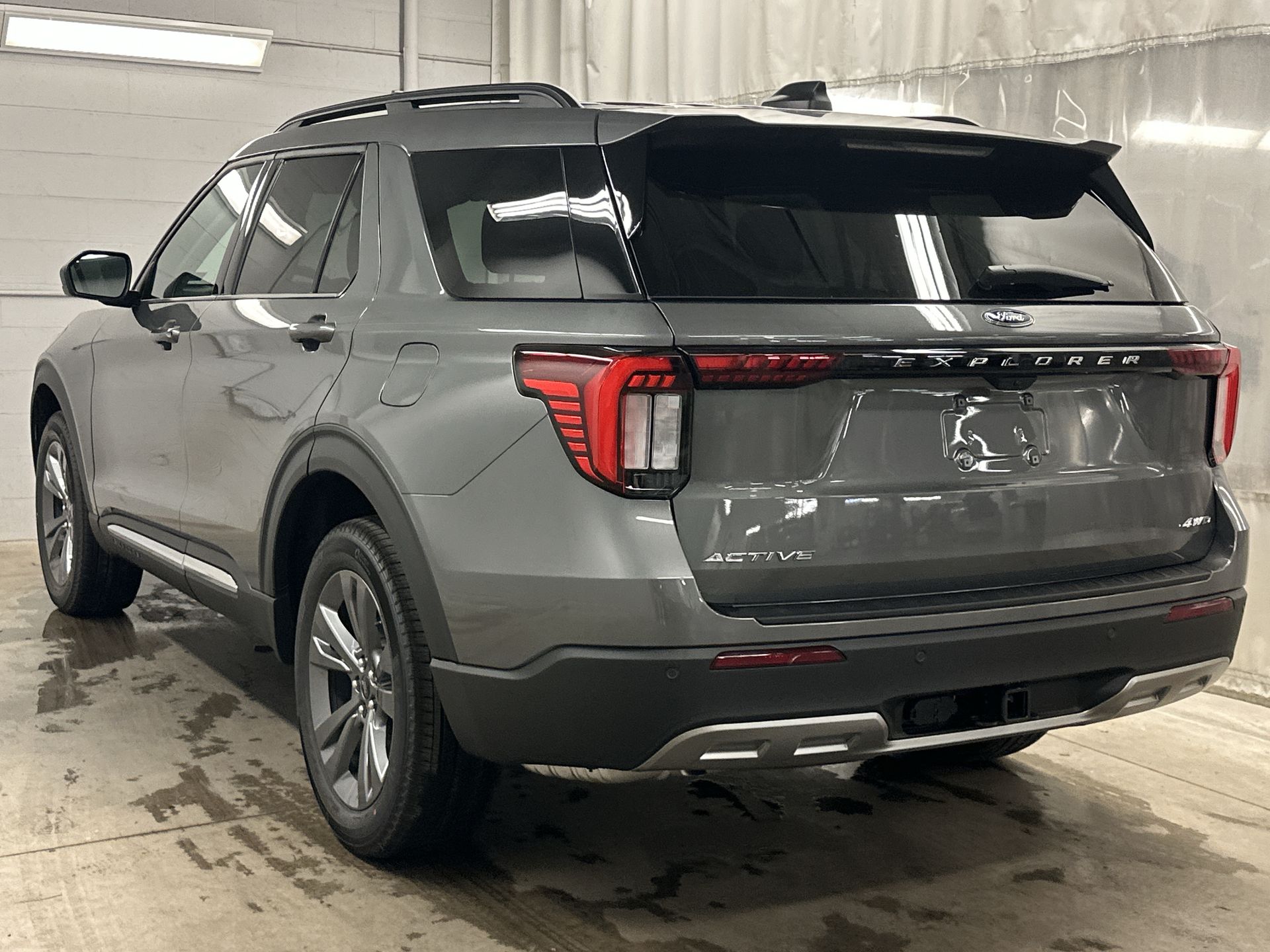 Thumbnail: 2025 Ford Explorer - 33