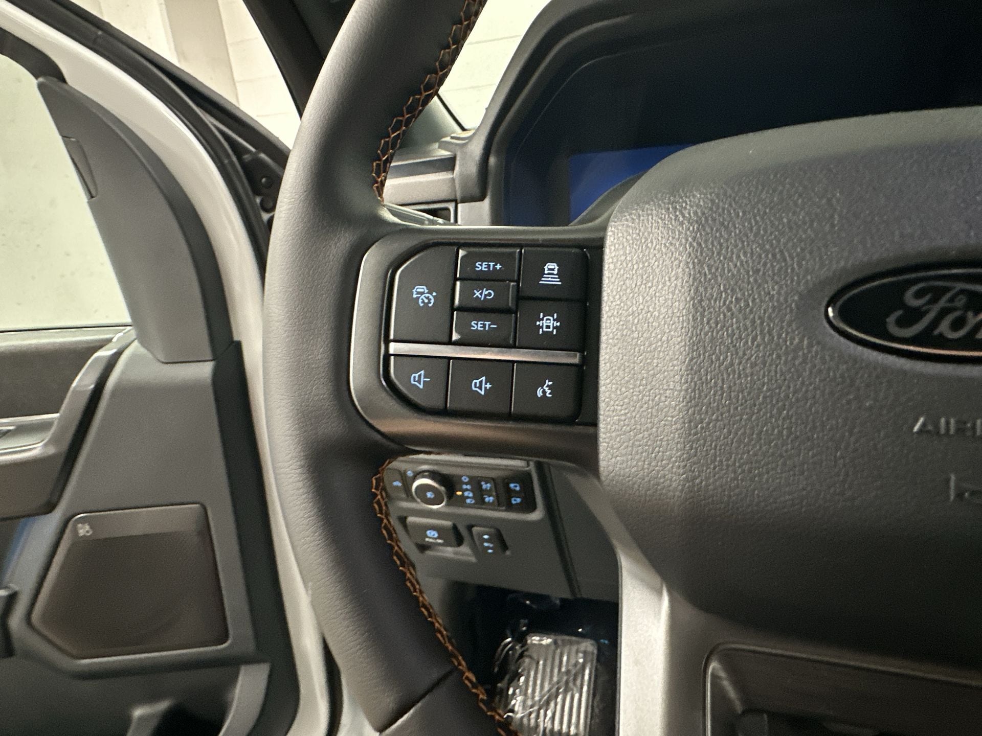 Thumbnail: 2025 Ford F-150 - 9