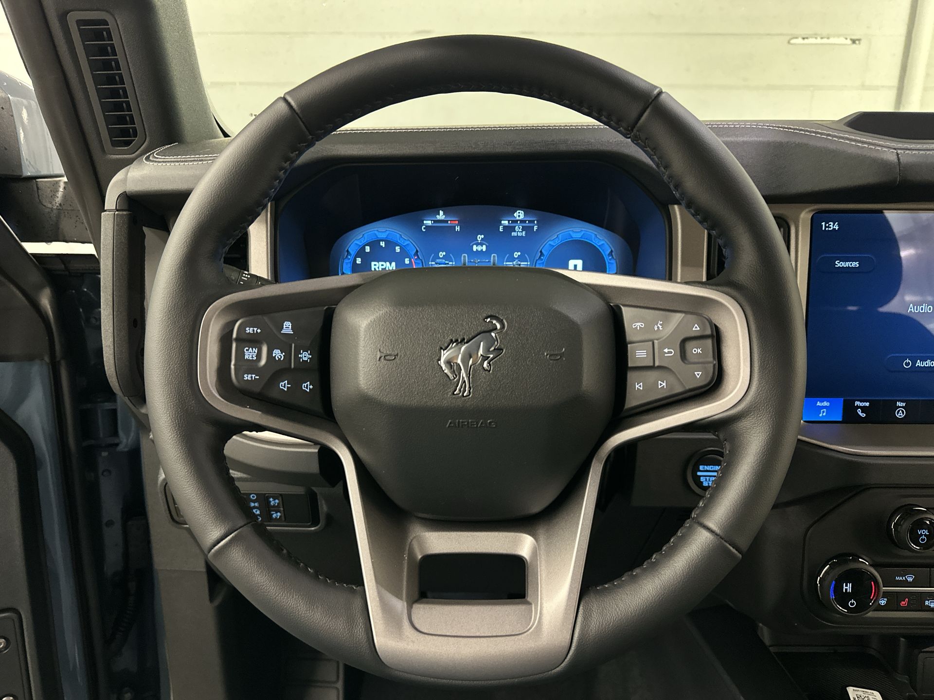 Thumbnail: 2025 Ford Bronco - 7