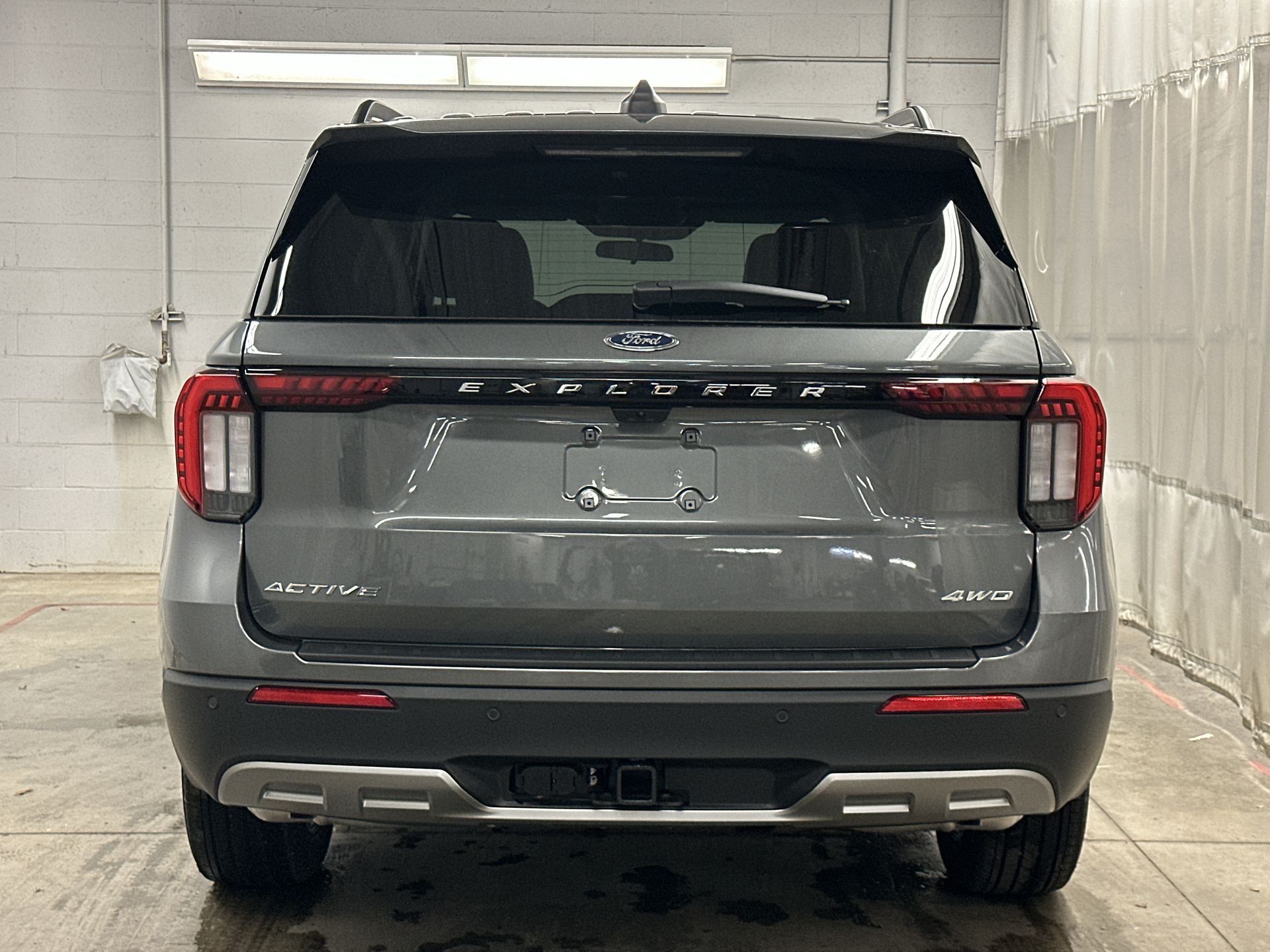 Thumbnail: 2025 Ford Explorer - 4