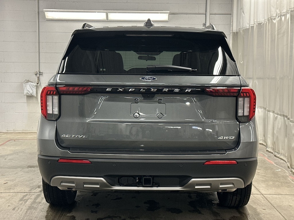 New 2025 Ford Explorer Active SUV