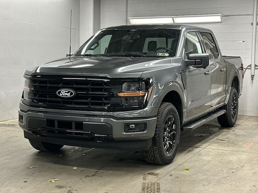 New 2025 Ford F-150 XLT Truck