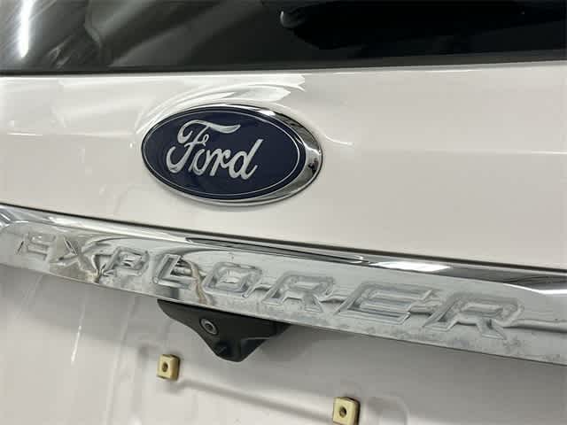 Thumbnail: 2017 Ford Explorer - 31
