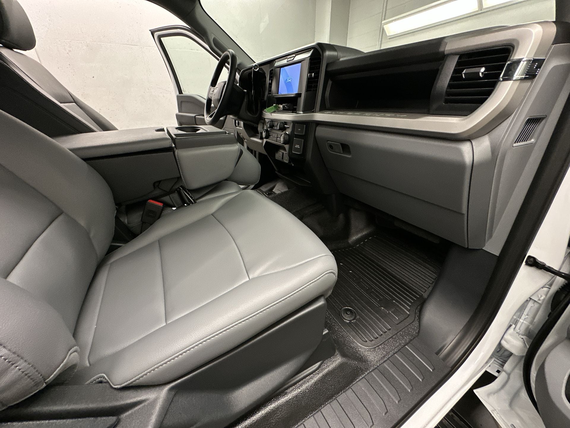 Thumbnail: 2026 Ford Econoline - 18