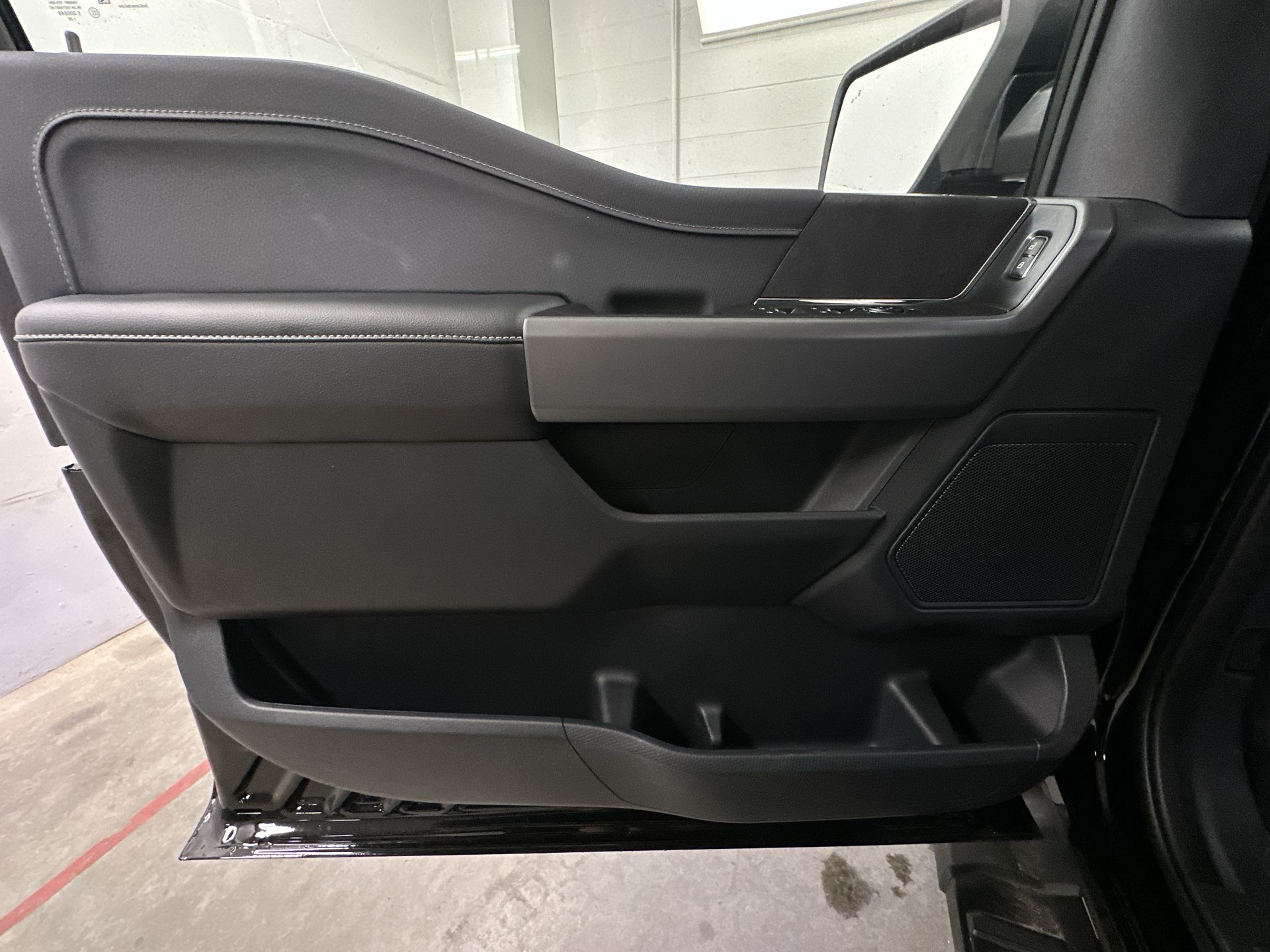 Thumbnail: 2025 Ford F-150 - 18