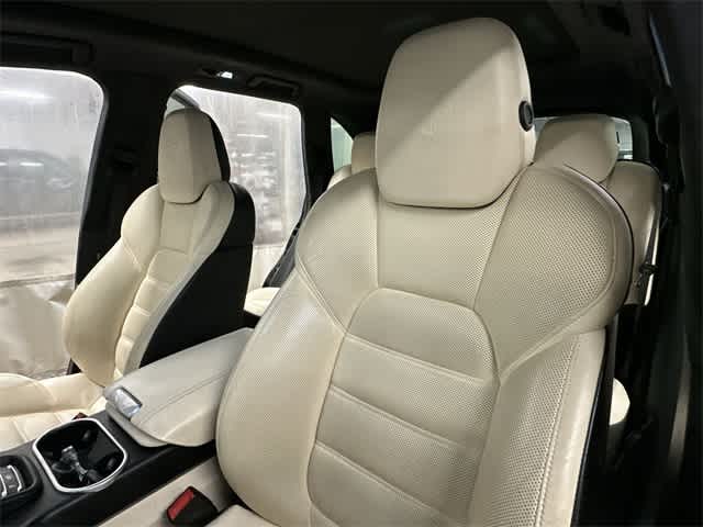 Thumbnail: 2017 Porsche Cayenne - 16