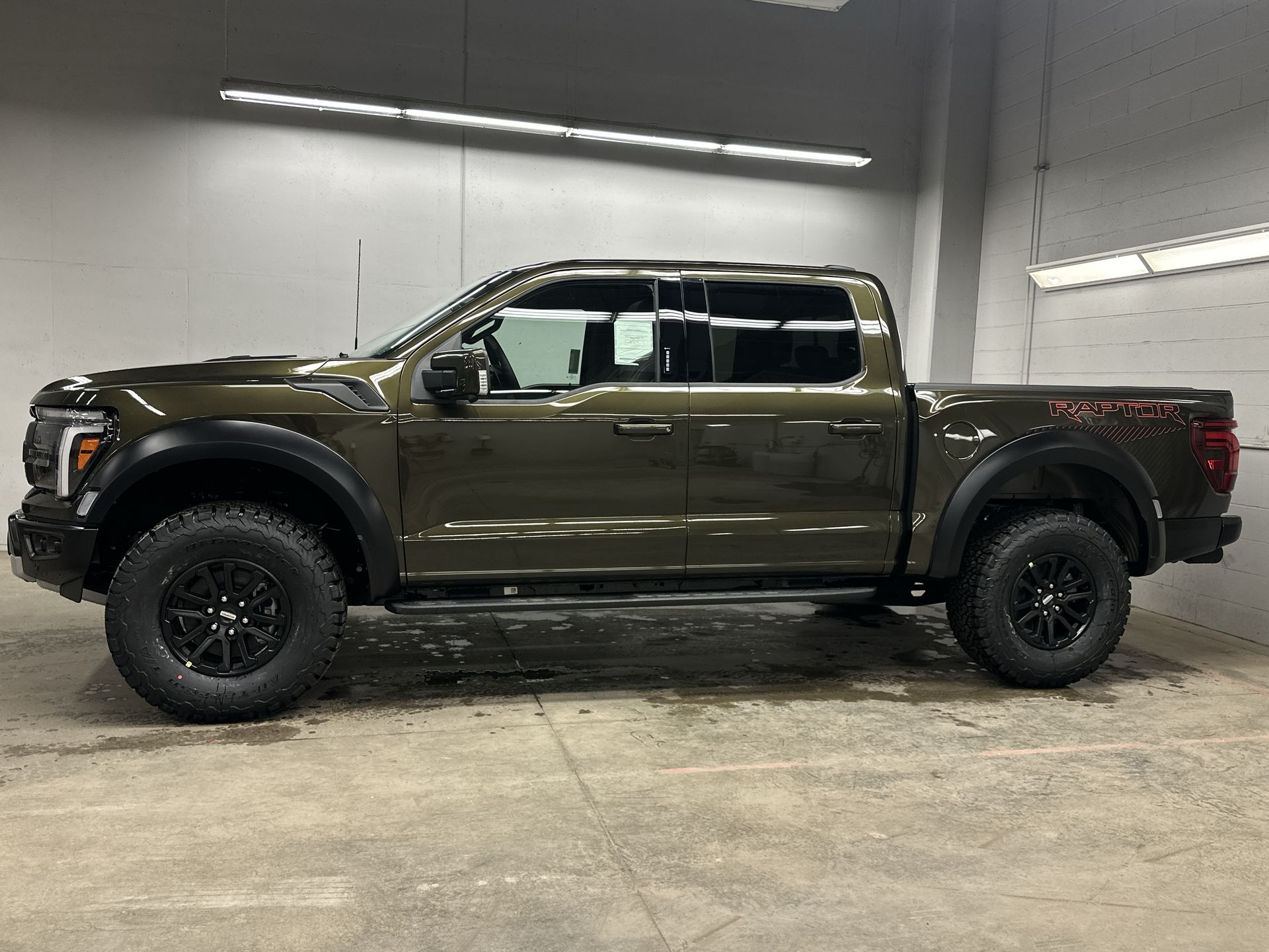 Thumbnail: 2026 Ford F-150 - 2