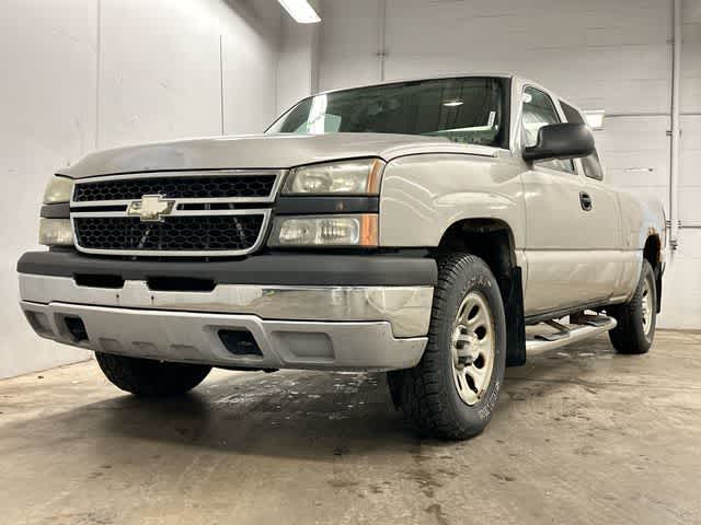 Thumbnail: 2007 Chevrolet Silverado 1500 - 18