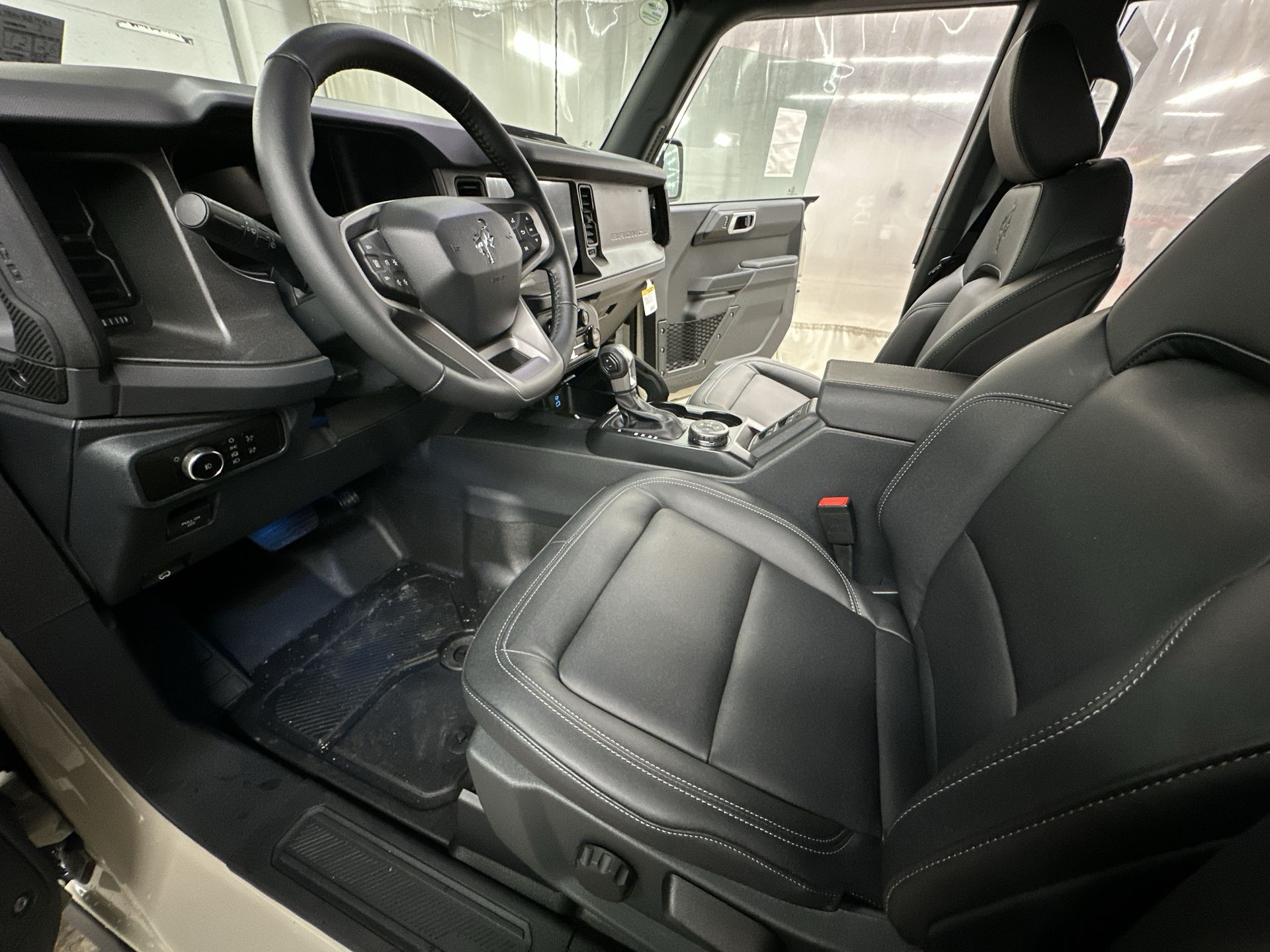 Thumbnail: 2025 Ford Bronco - 16