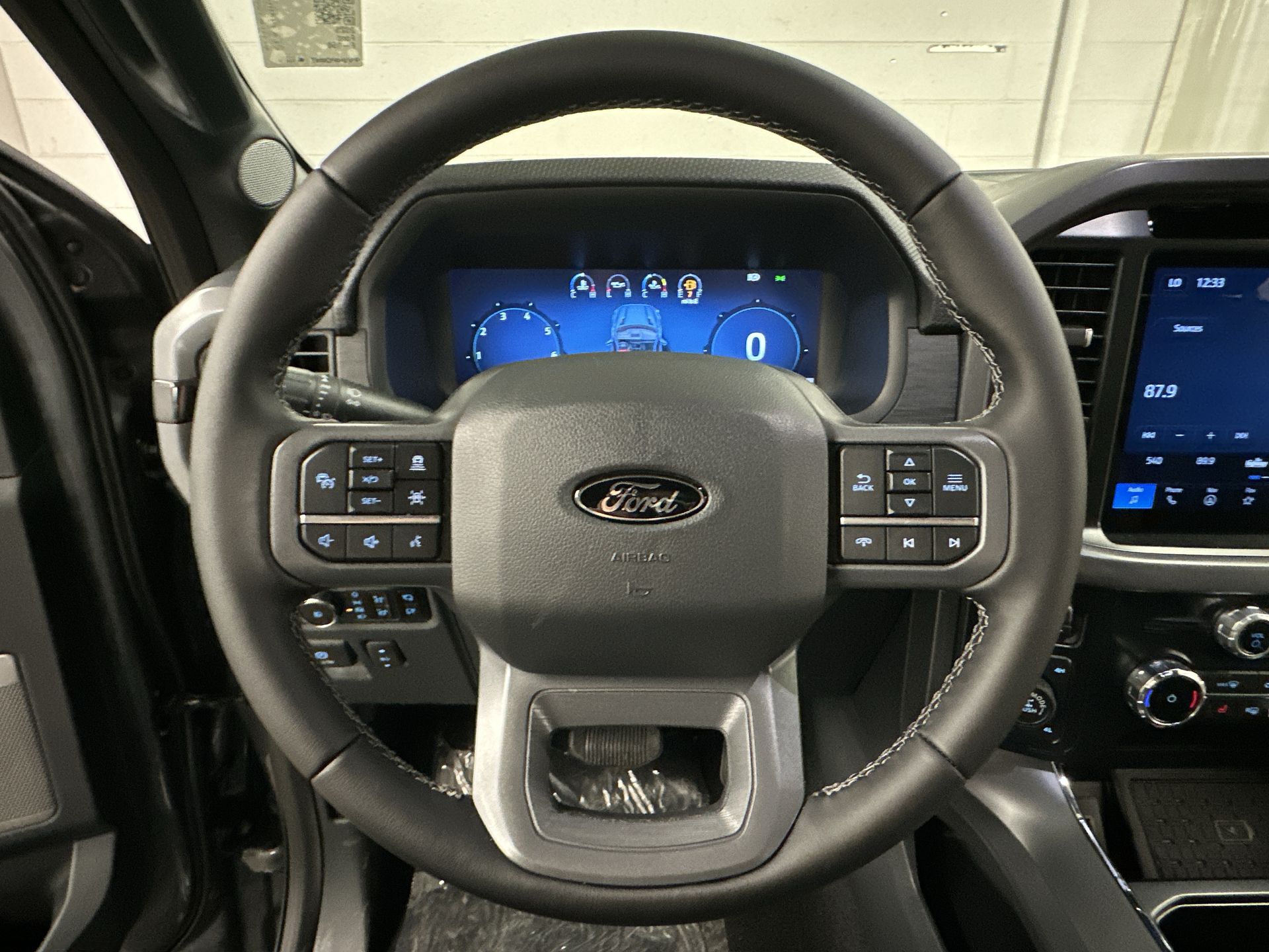 2025 Ford F-150 XLT 8