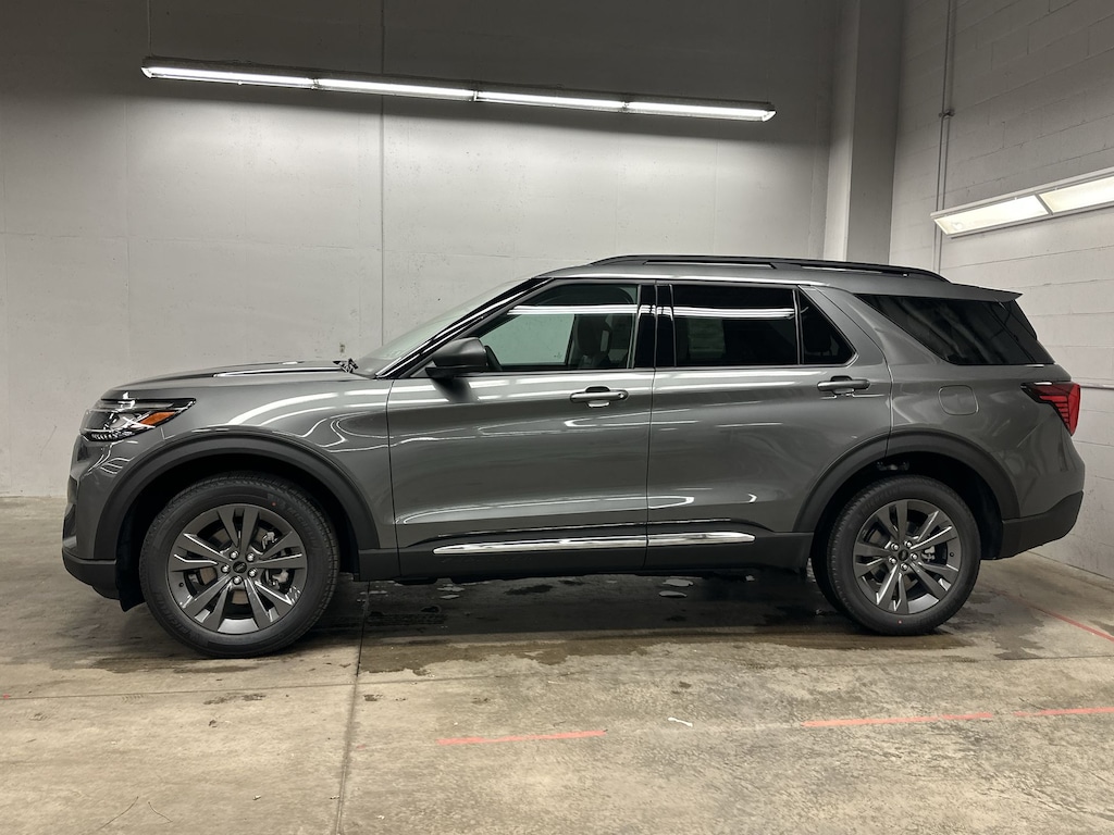 New 2025 Ford Explorer Active SUV
