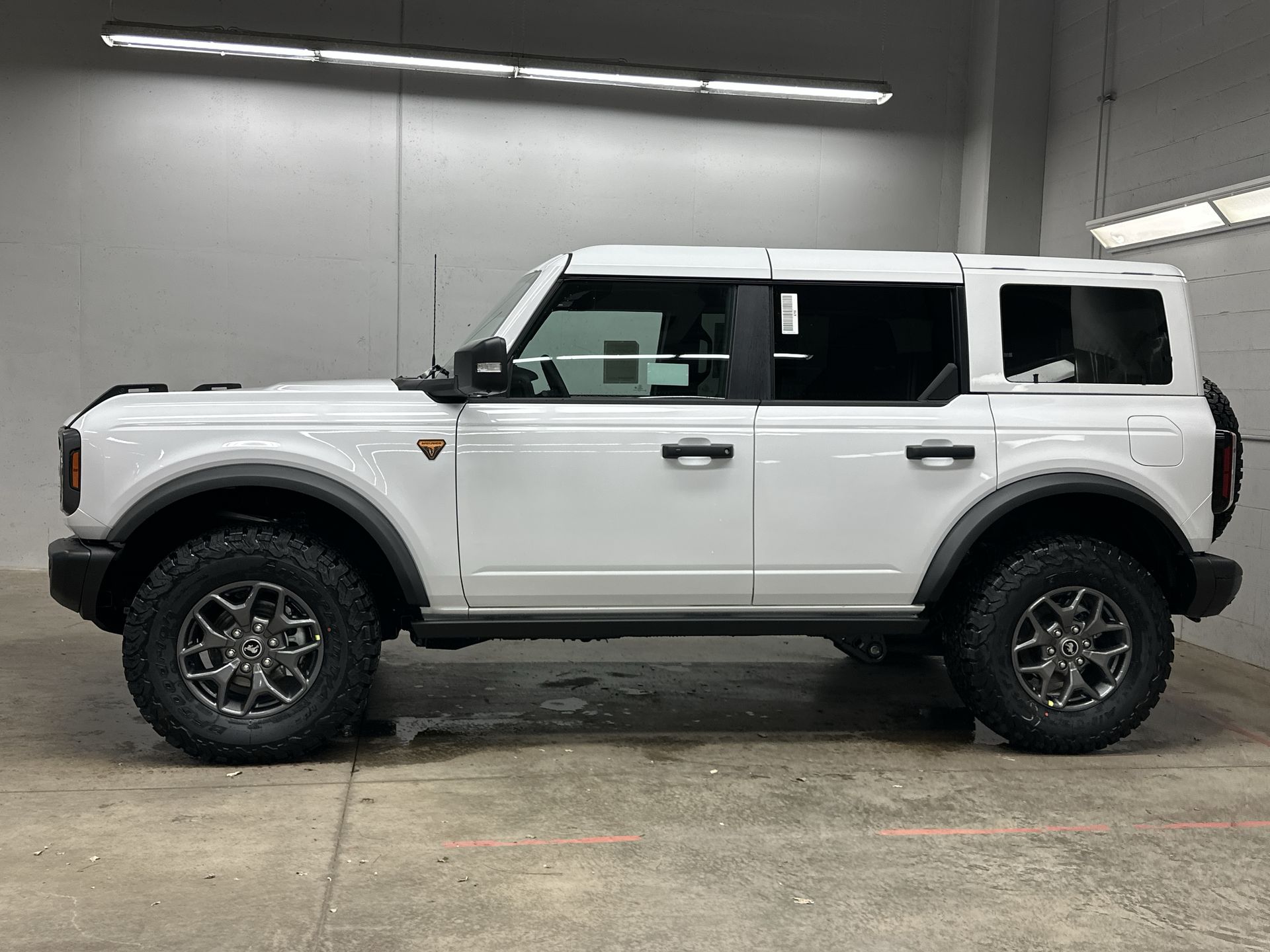 Thumbnail: 2025 Ford Bronco - 2