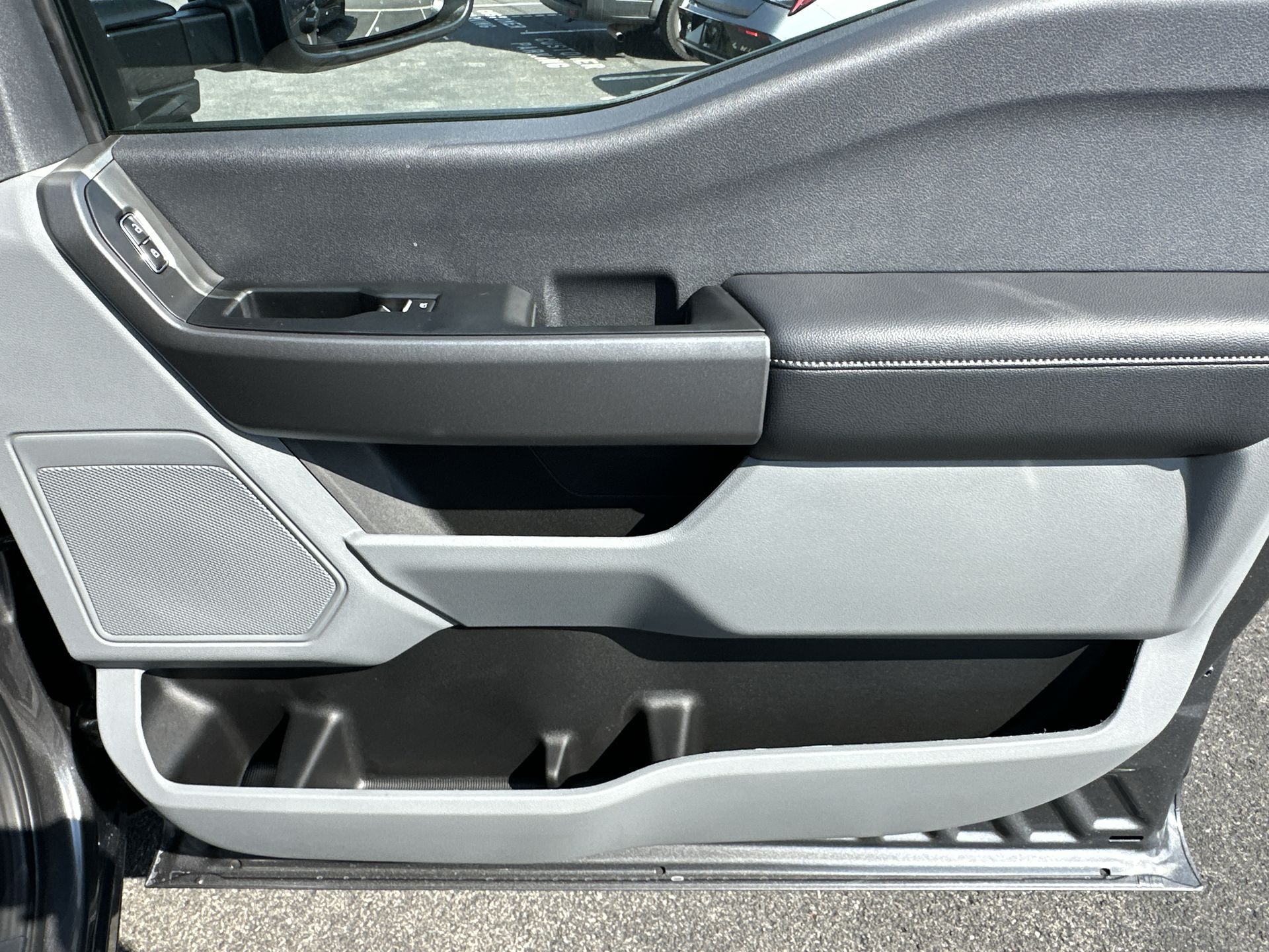 Thumbnail: 2026 Ford Econoline - 21