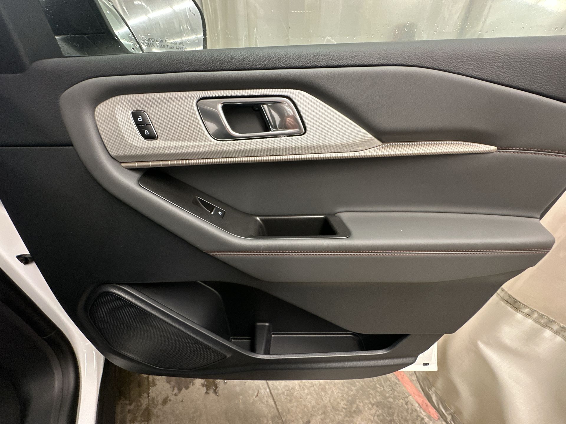 Thumbnail: 2026 Ford Explorer - 23