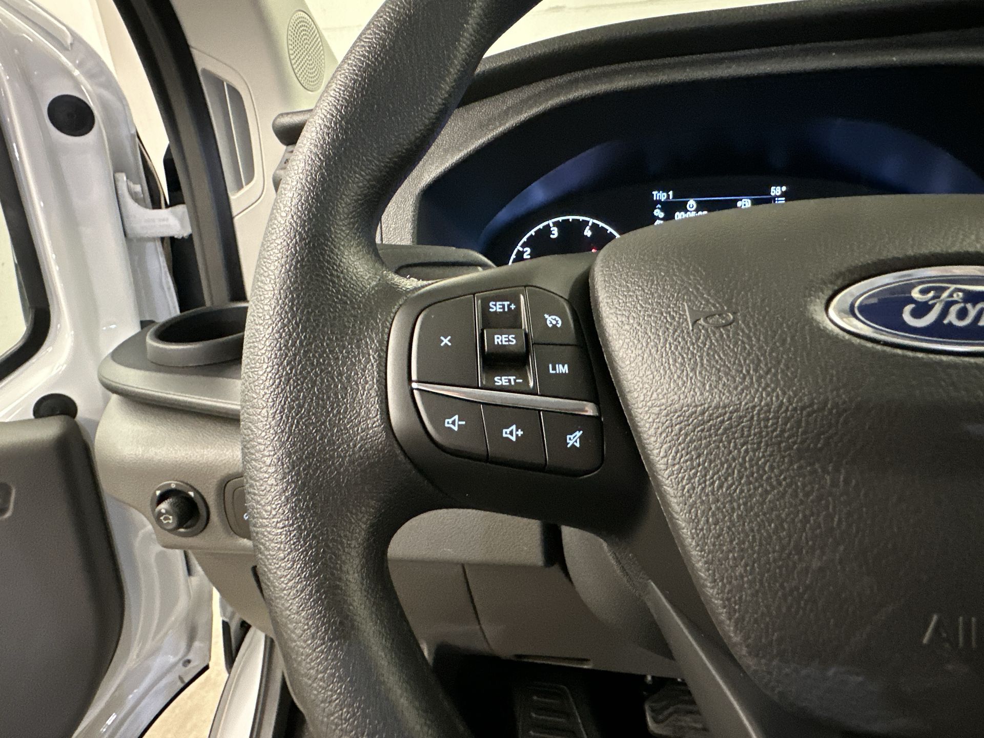 Thumbnail: 2025 Ford Transit Series - 8