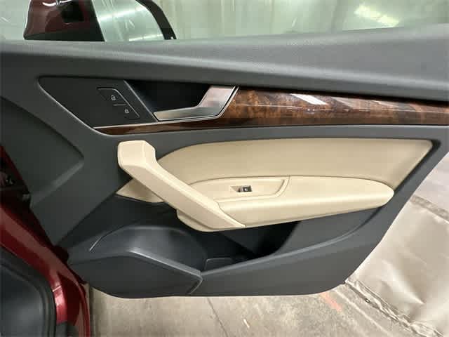 Thumbnail: 2018 Audi Q5 - 23