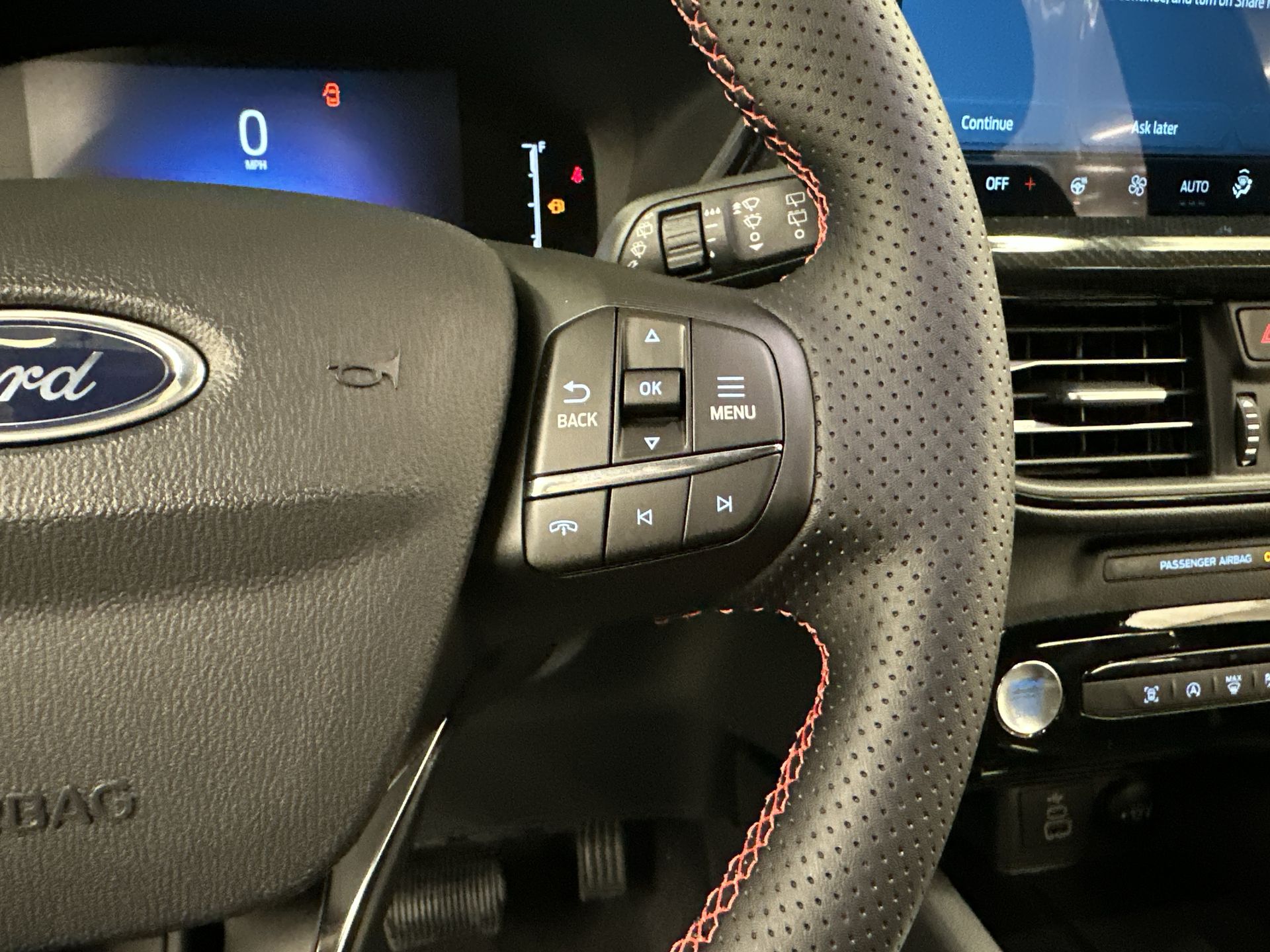 Thumbnail: 2026 Ford Escape - 9