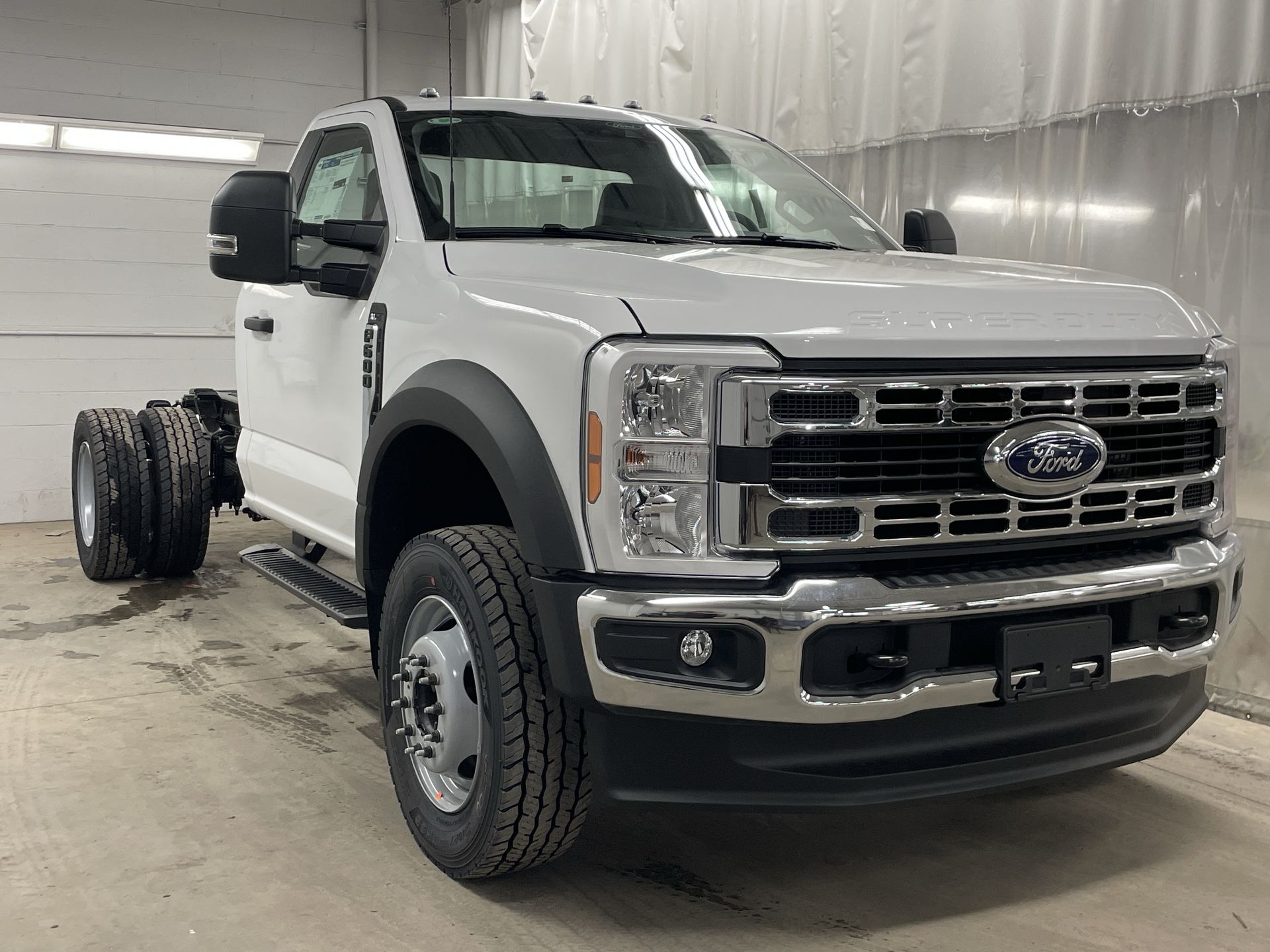 Thumbnail: 2025 Ford  - 23