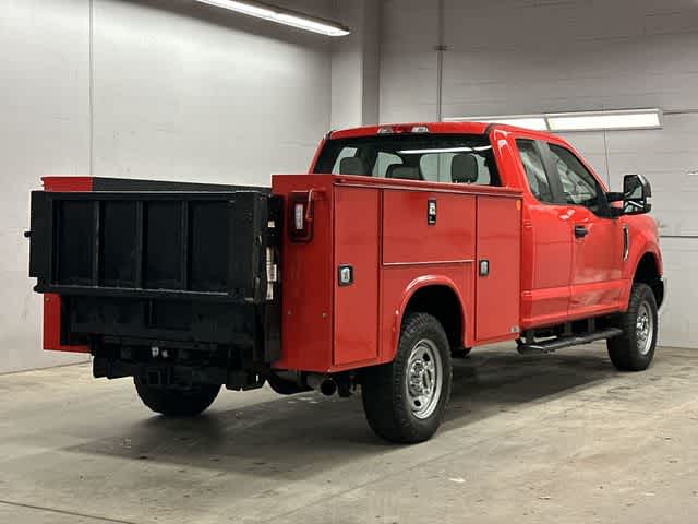 Thumbnail: 2019 Ford Econoline - 28