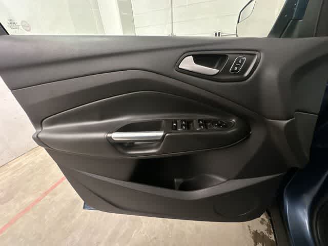 Thumbnail: 2018 Ford Escape - 15