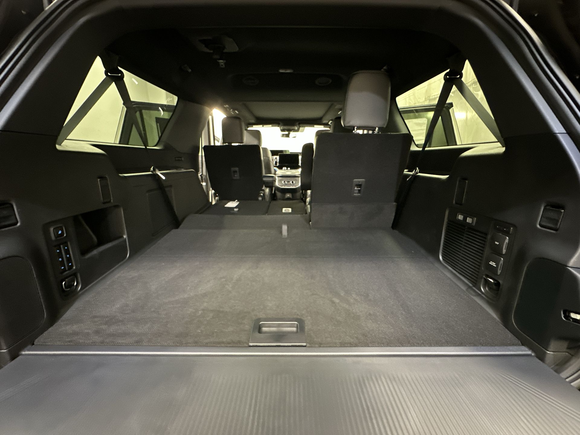 Thumbnail: 2025 Ford Expedition MAX - 28