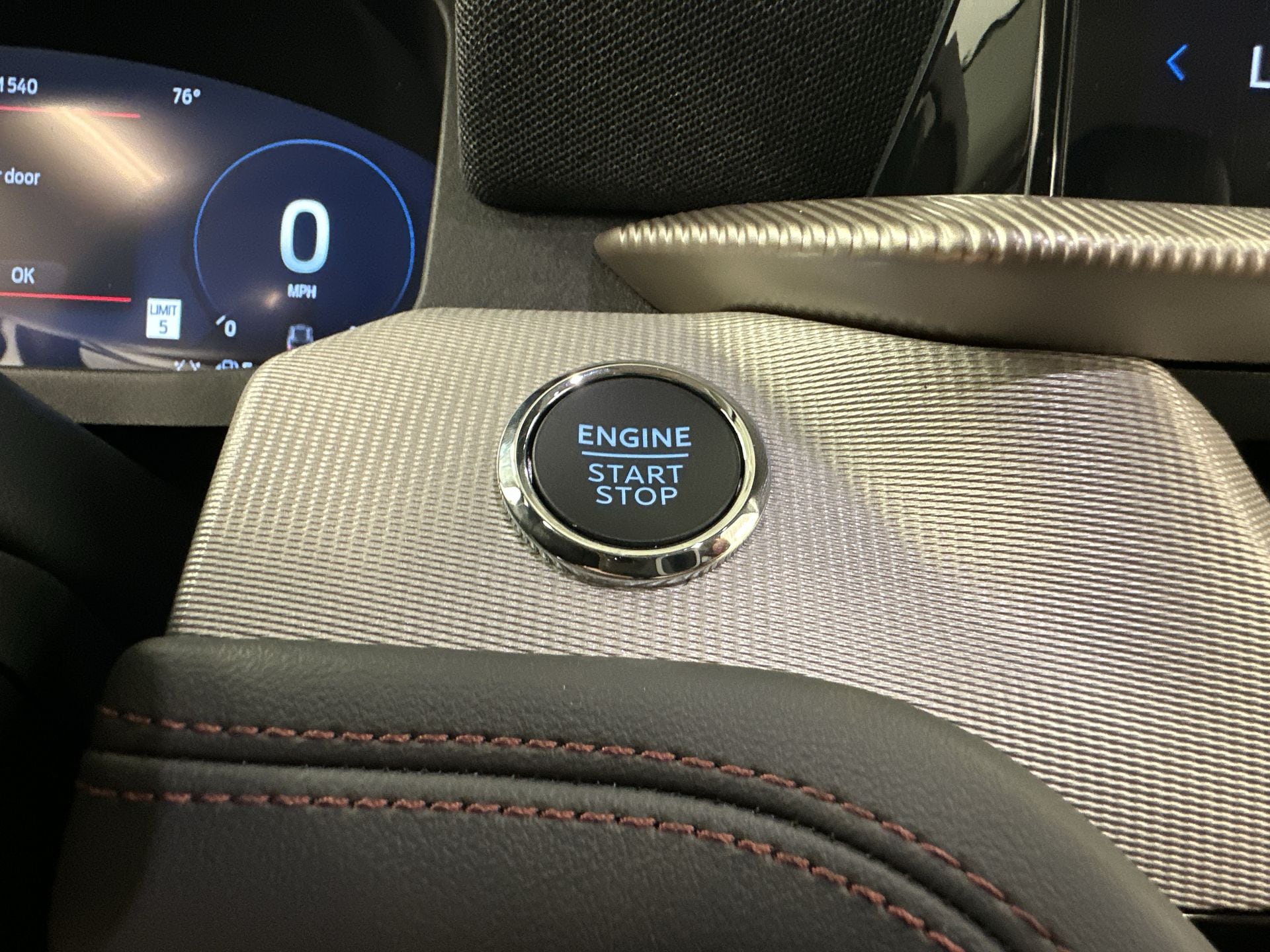 Thumbnail: 2025 Ford Explorer - 10