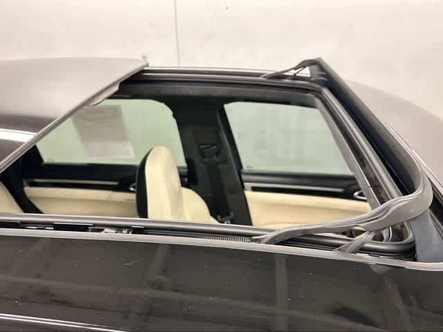 Thumbnail: 2017 Porsche Cayenne - 6