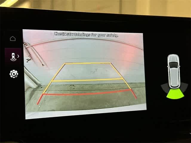 Thumbnail: 2022 Kia Sorento - 15