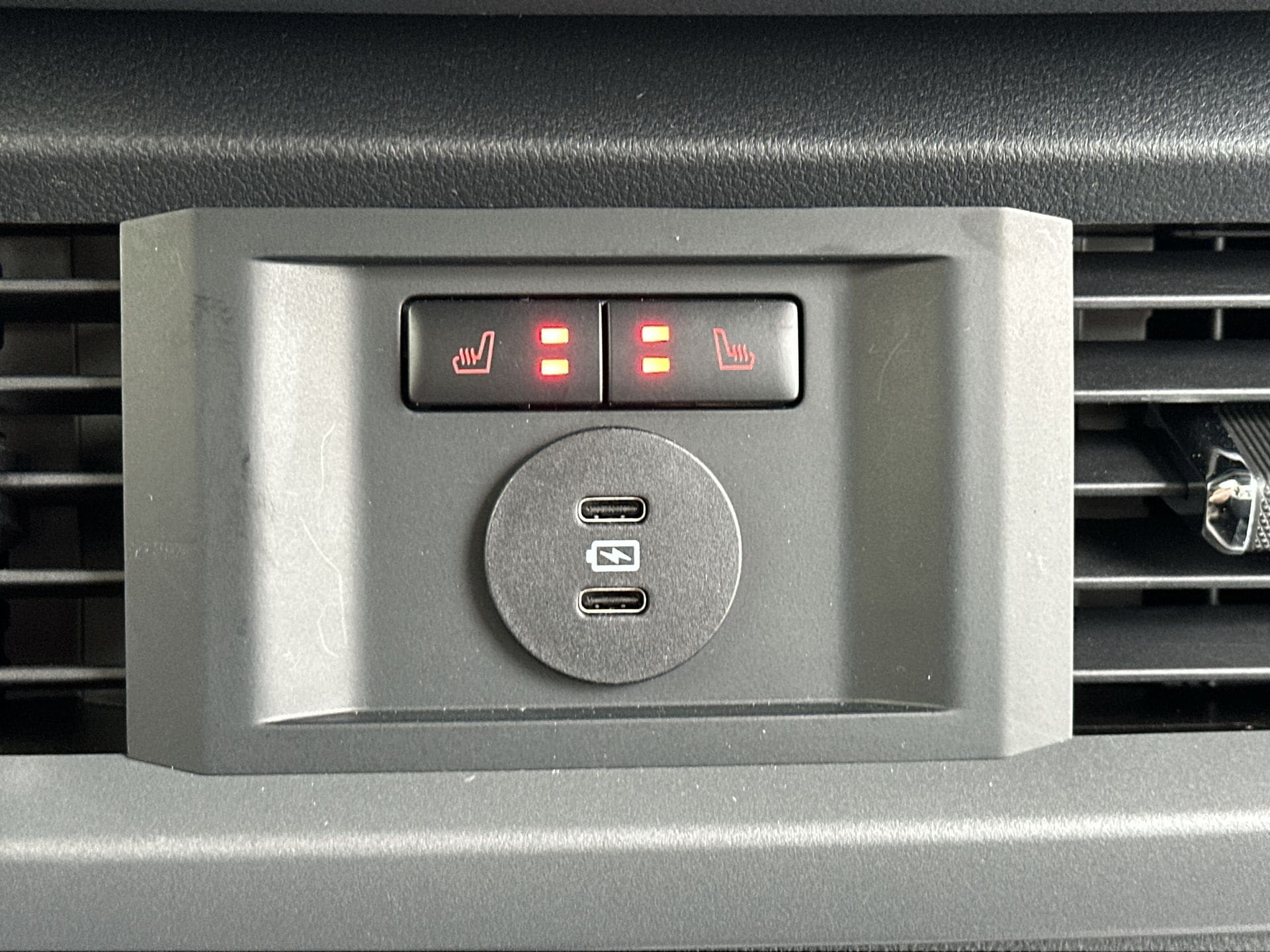 Thumbnail: 2025 Ford F-150 - 21