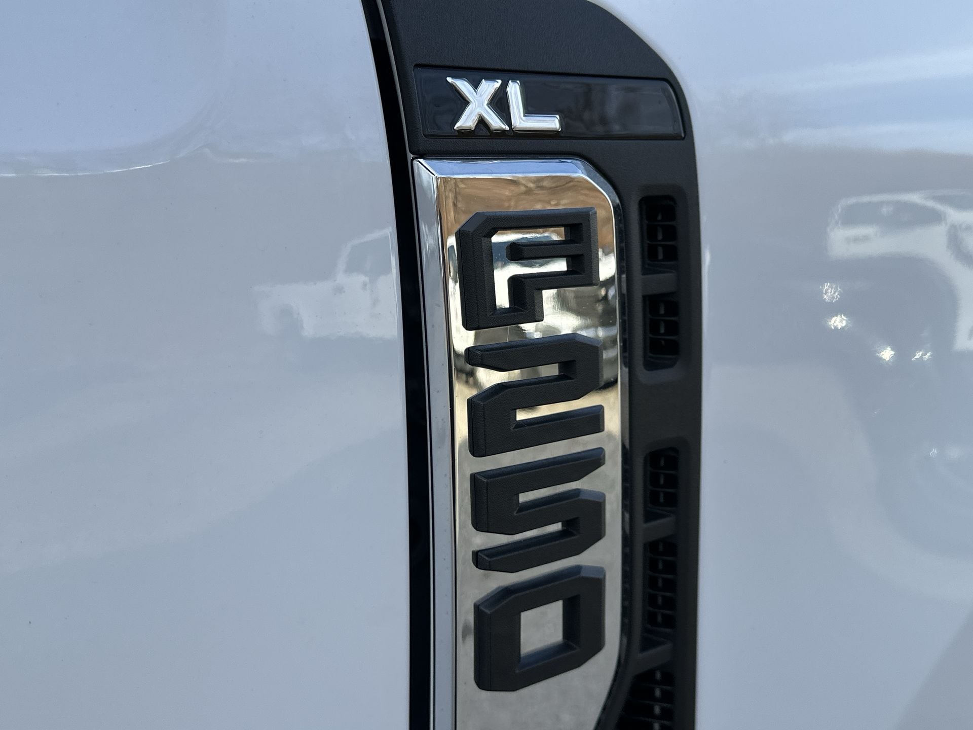 Thumbnail: 2026 Ford Econoline - 26