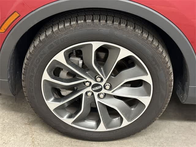Thumbnail: 2021 Lincoln Nautilus - 5