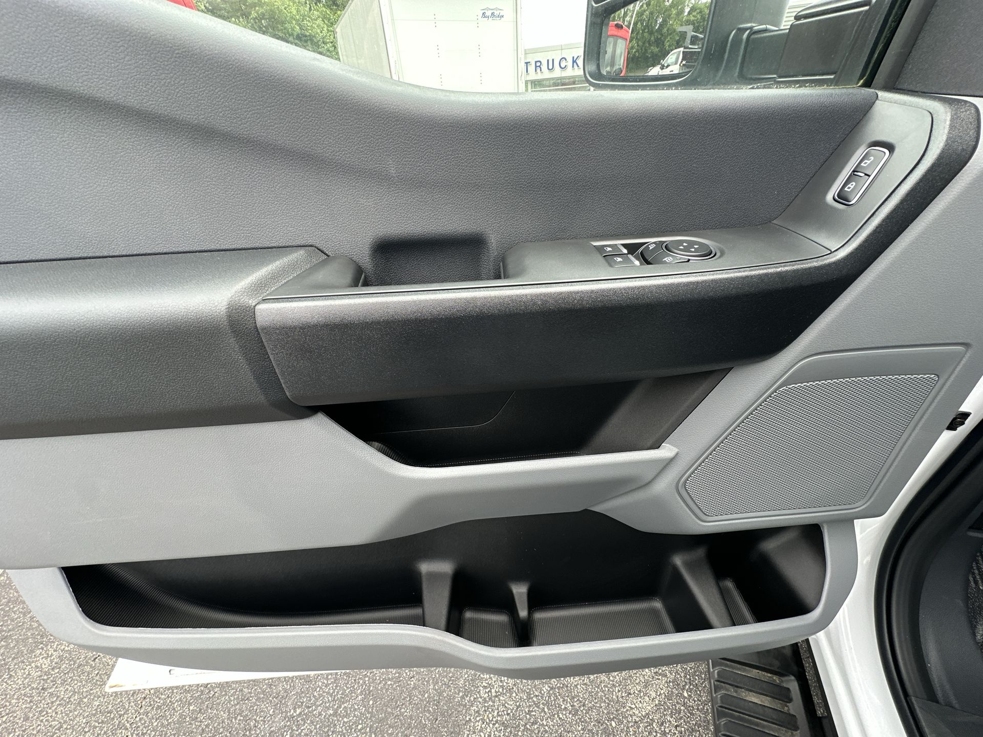 Thumbnail: 2024 Ford  - 15