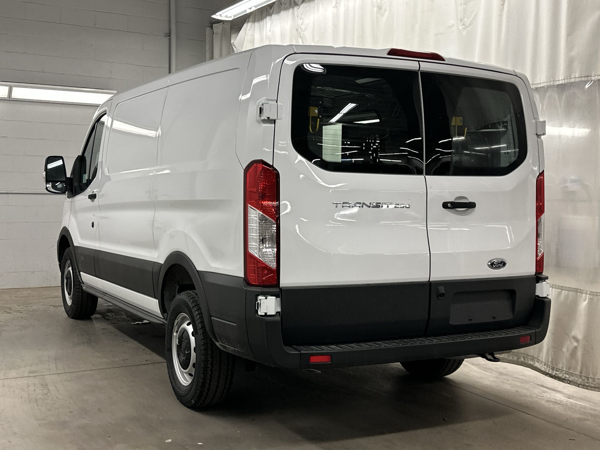 Thumbnail: 2025 Ford Transit Series - 27