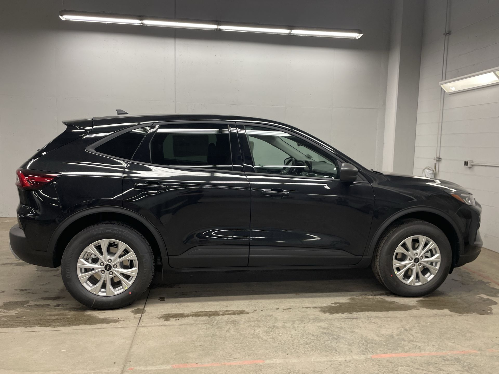 2025 Ford Escape Active photo 3
