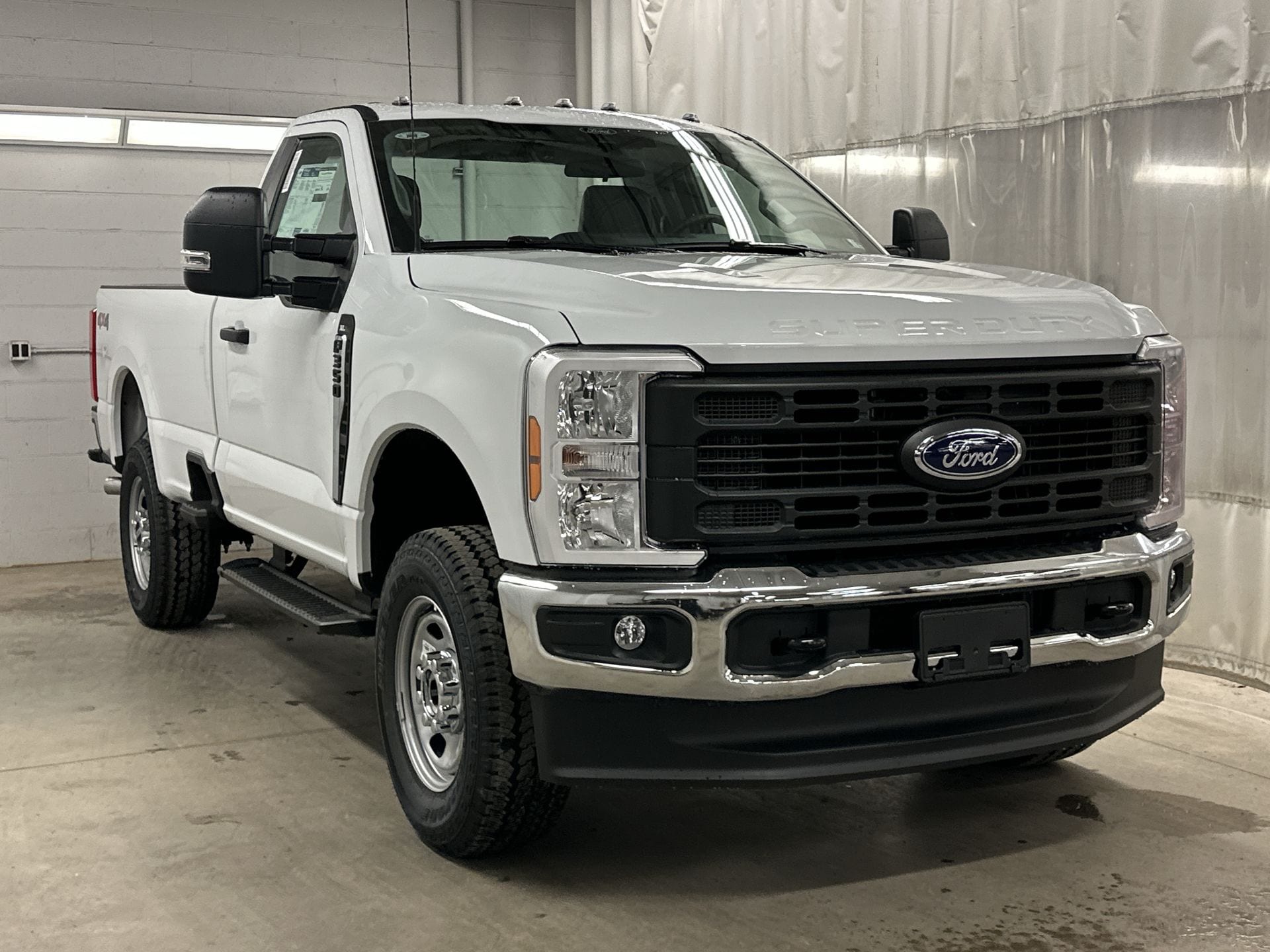 Thumbnail: 2026 Ford Econoline - 25