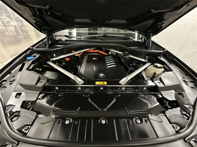 2023 BMW X5 xDrive45e 28