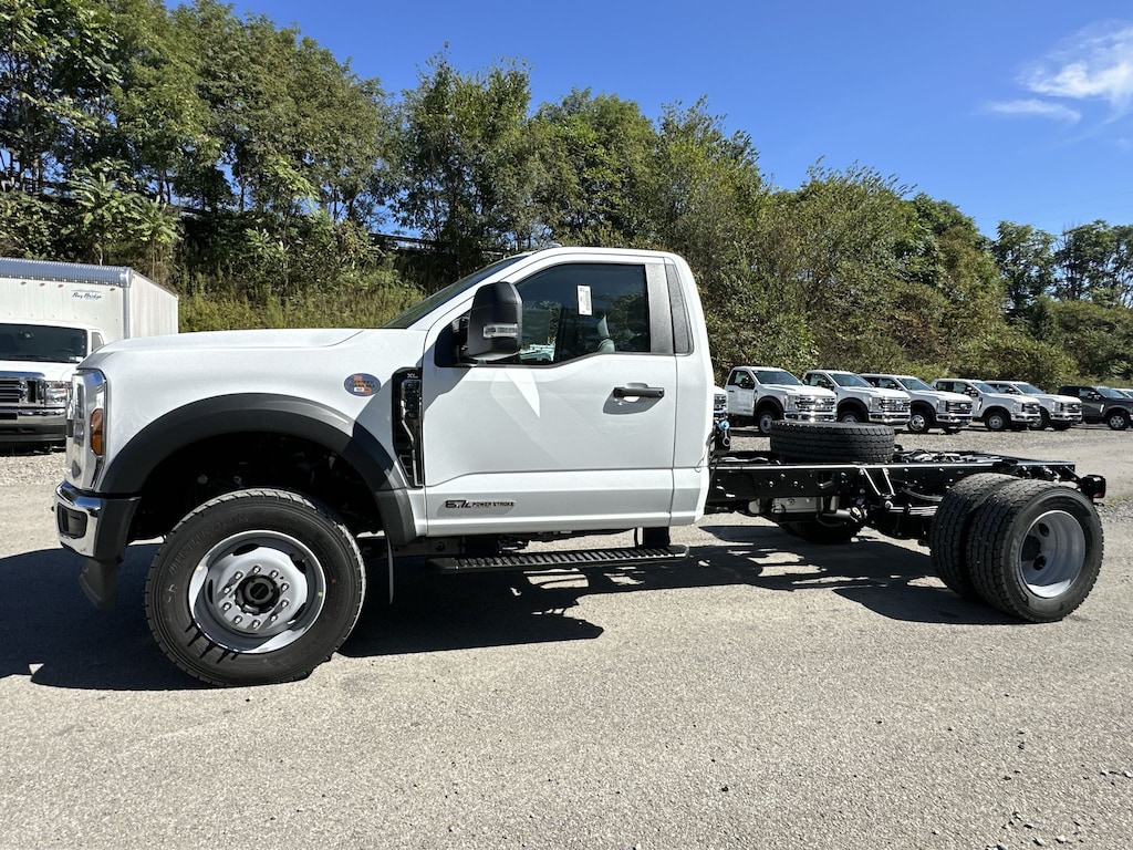 New 2026 Ford Super Duty F-600 DRW  Truck