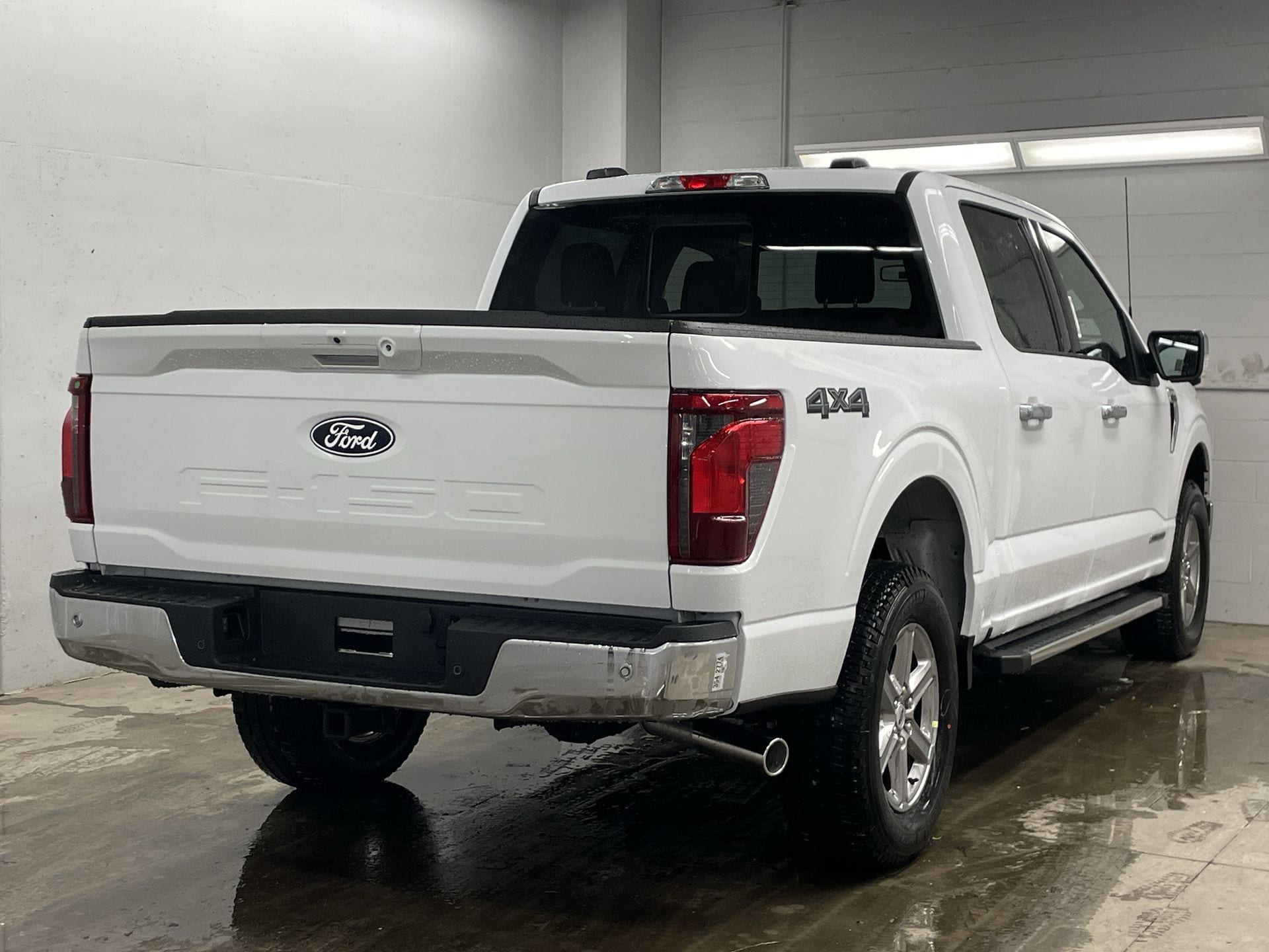 Thumbnail: 2025 Ford F-150 - 30