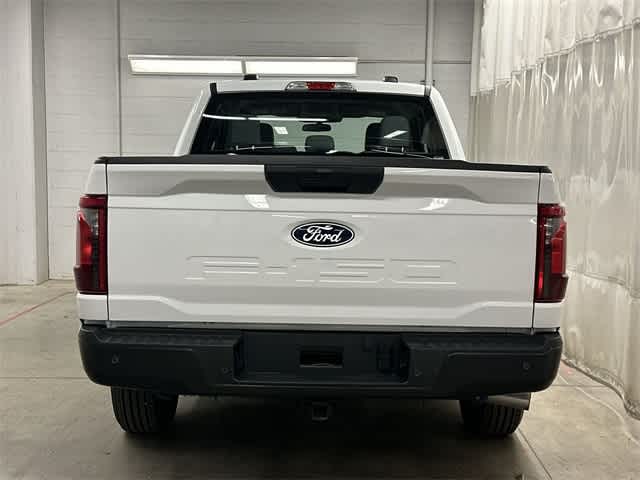 2024 Ford F-150 XL photo 3