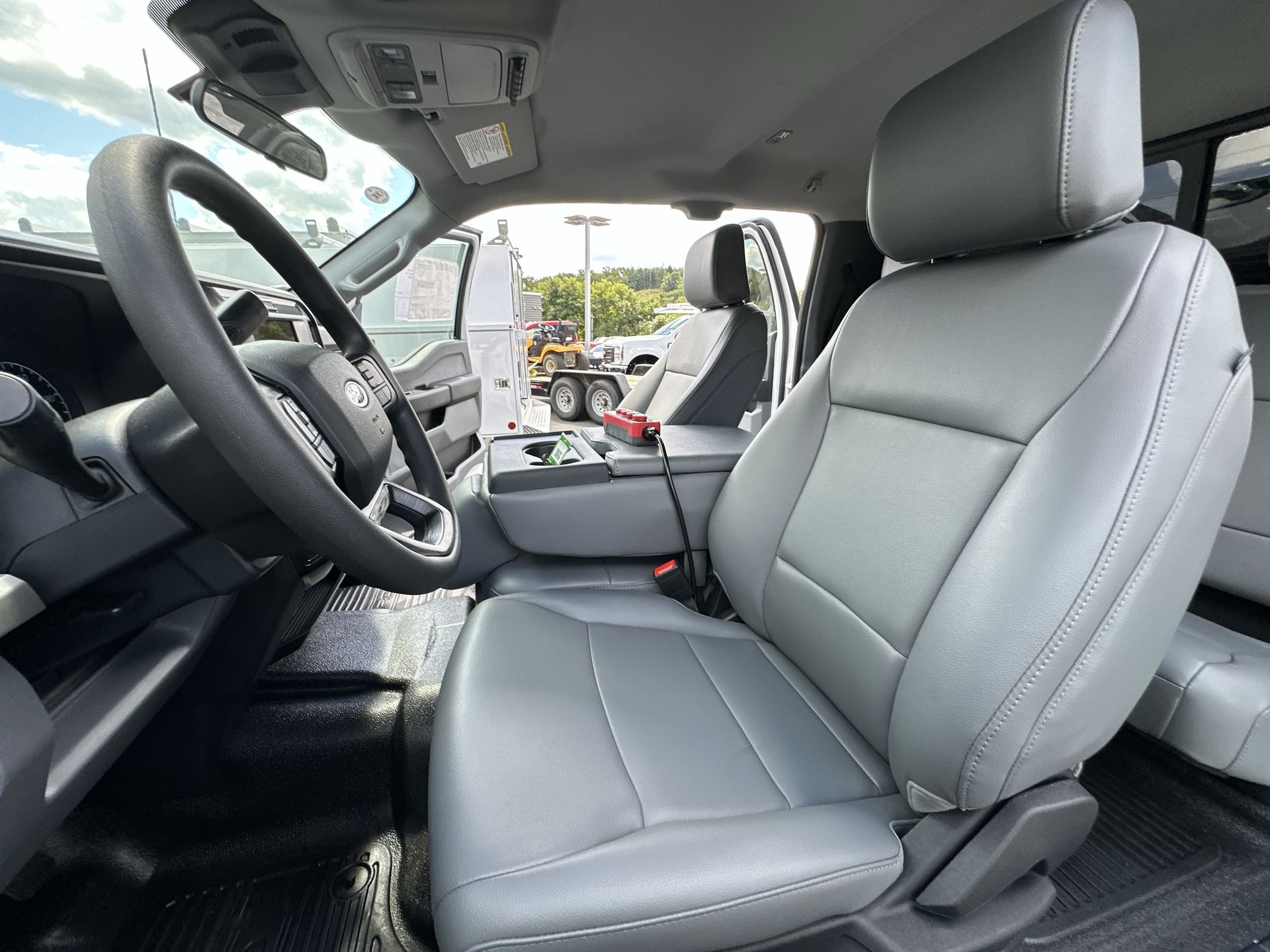 Thumbnail: 2025 Ford Econoline - 12