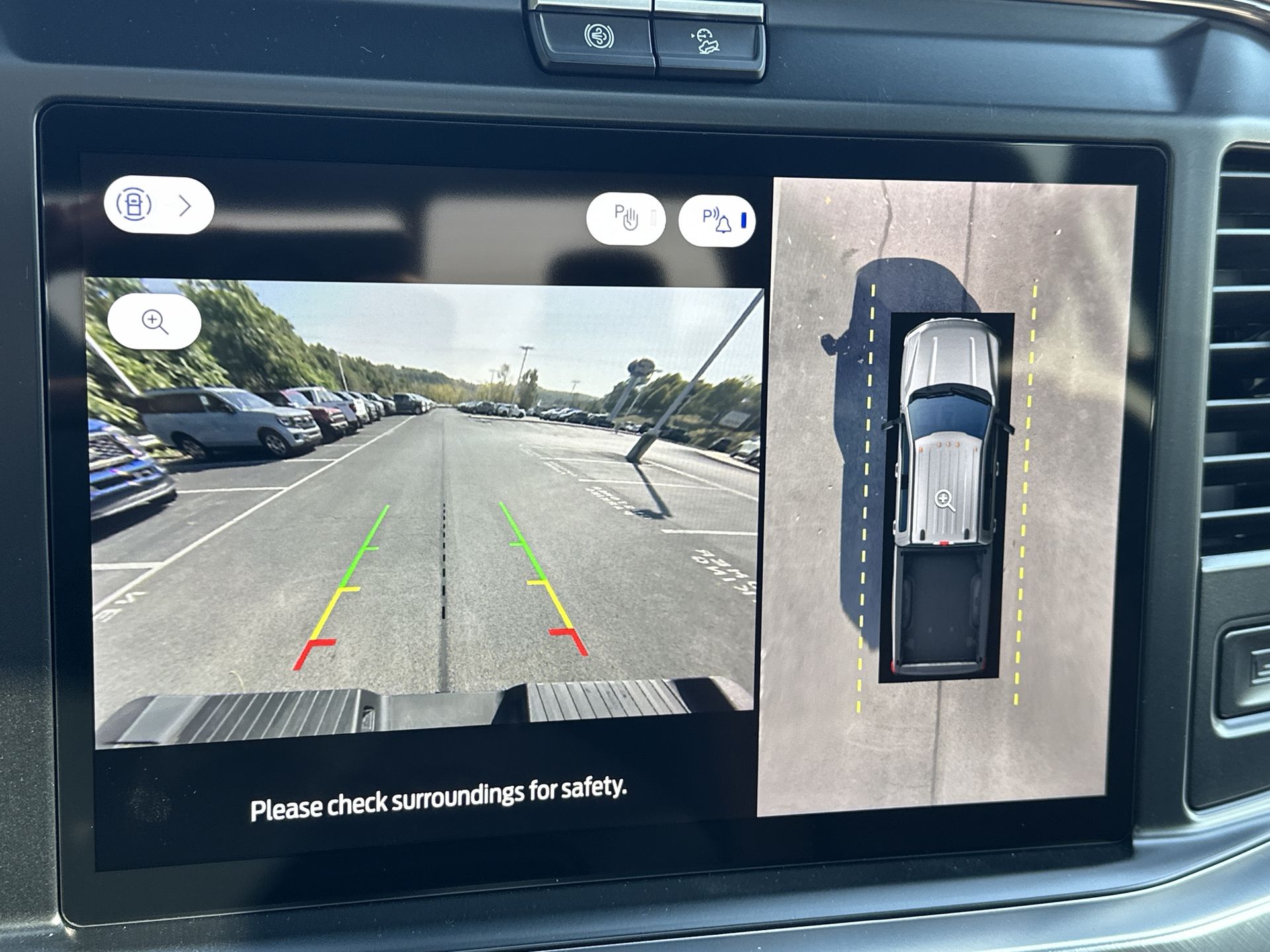 Thumbnail: 2026 Ford Econoline - 15