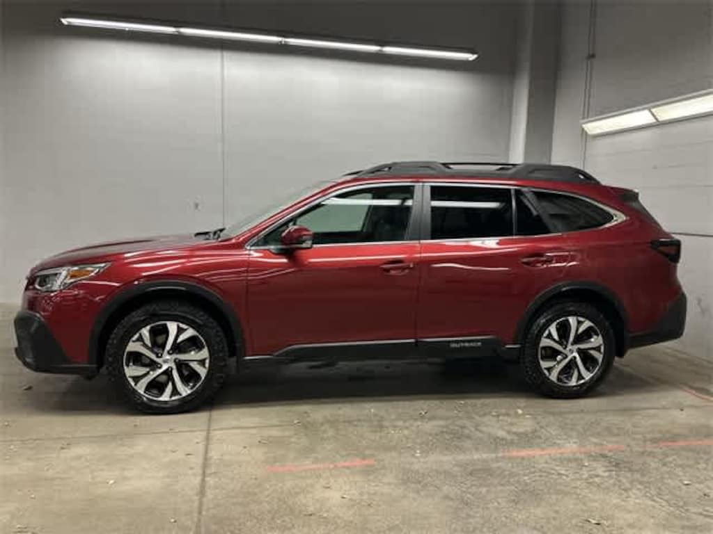 Used 2020 Subaru Outback Limited SUV