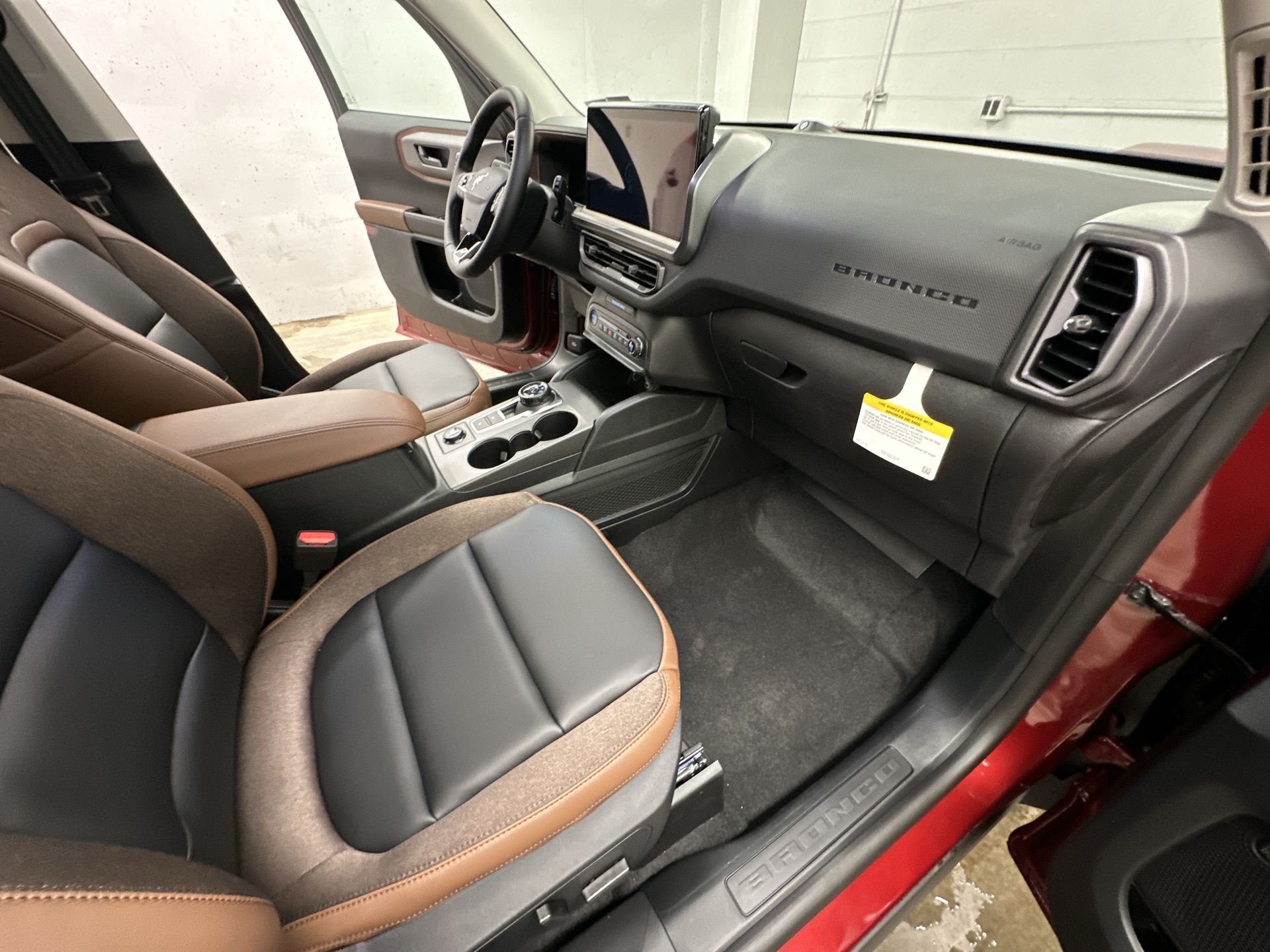 Thumbnail: 2025 Ford Bronco Sport - 21