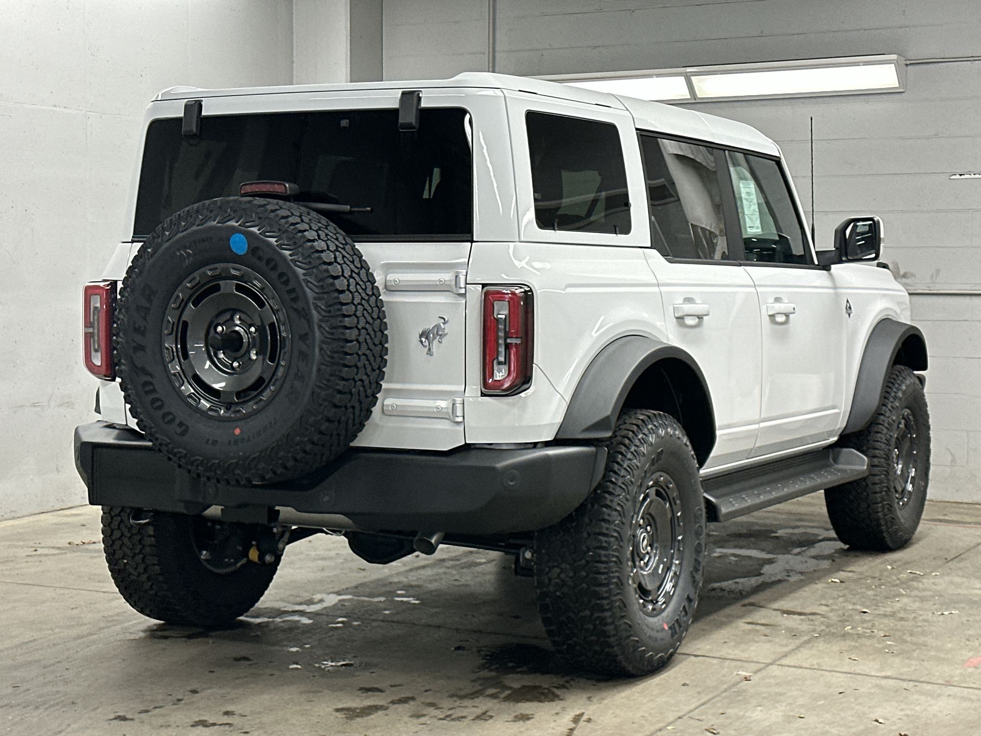 Thumbnail: 2025 Ford Bronco - 32