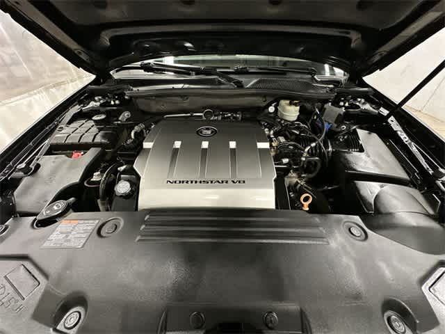 2011 Cadillac DTS Luxury I 23