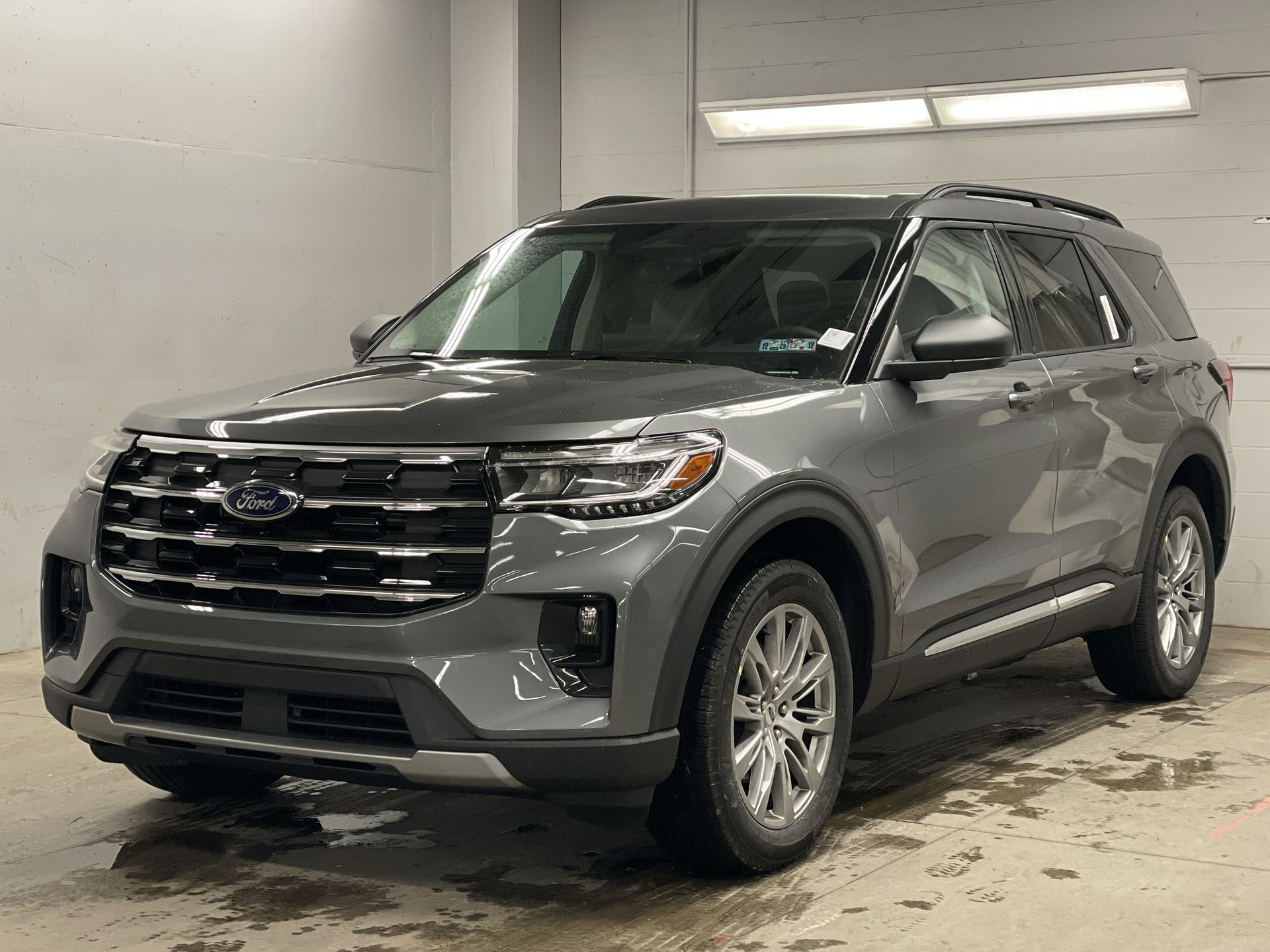 2025 Ford Explorer Active -
                  Zelienople, PA
