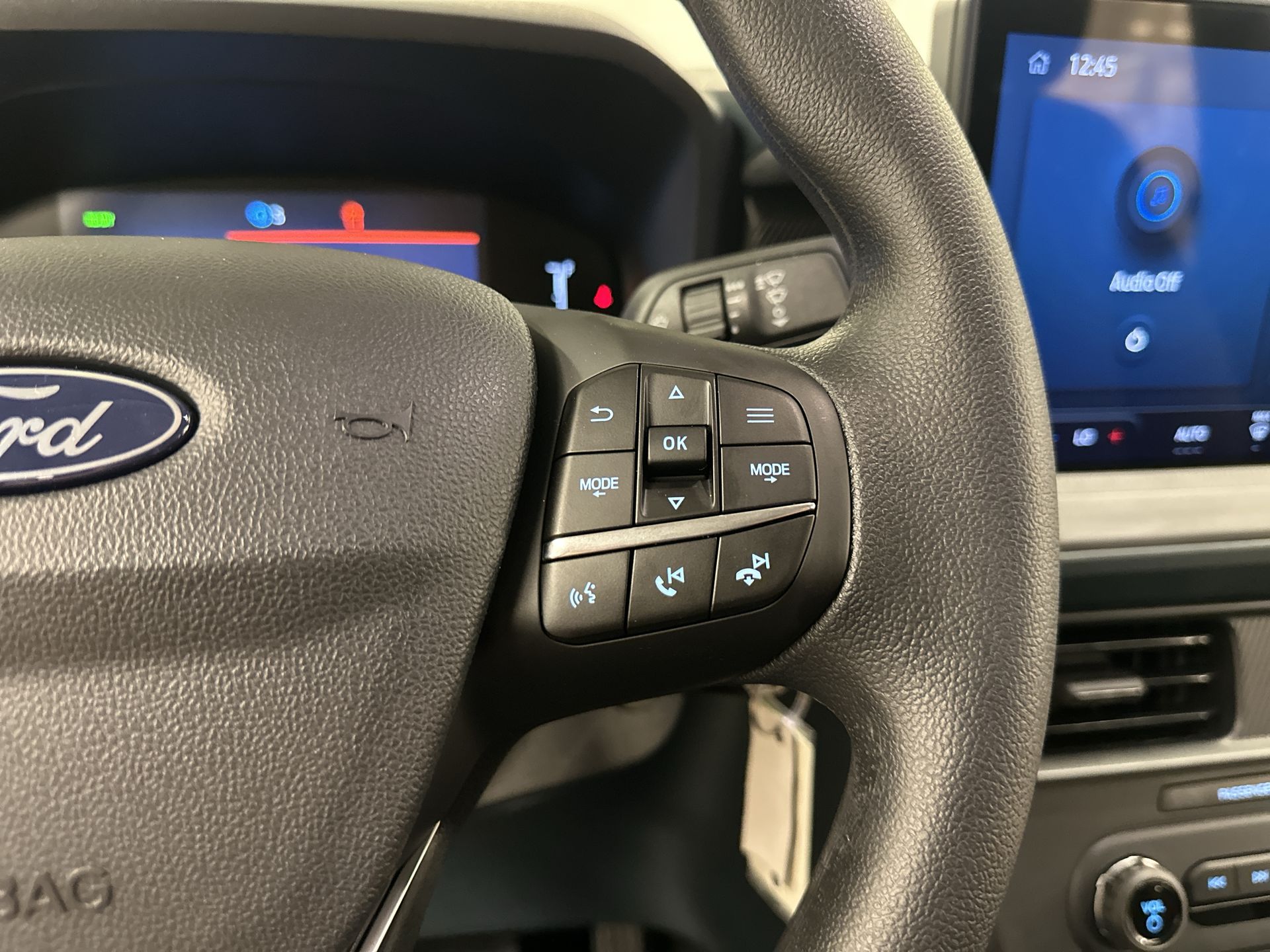 Thumbnail: 2025 Ford Maverick - 9