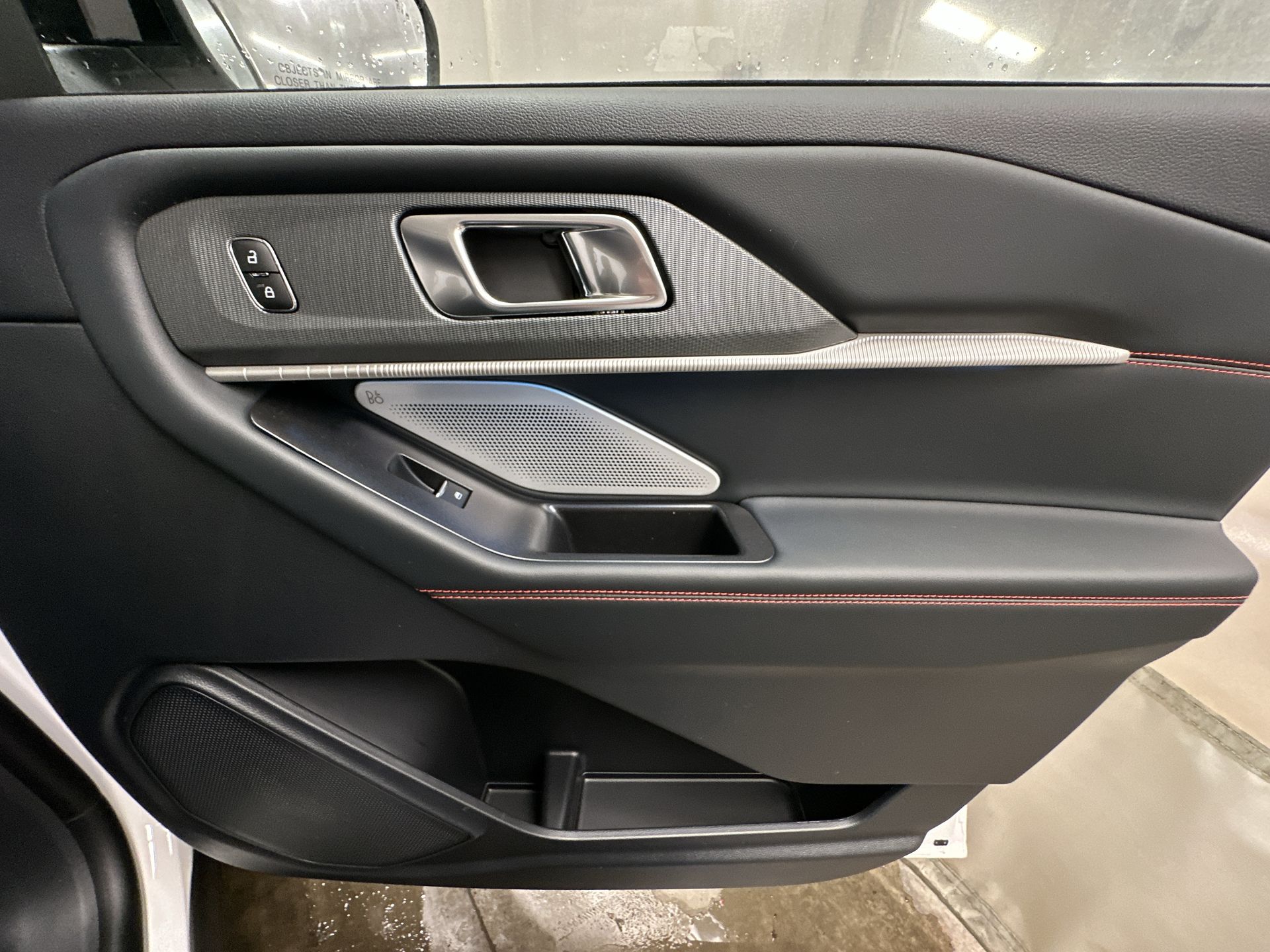 Thumbnail: 2026 Ford Explorer - 23